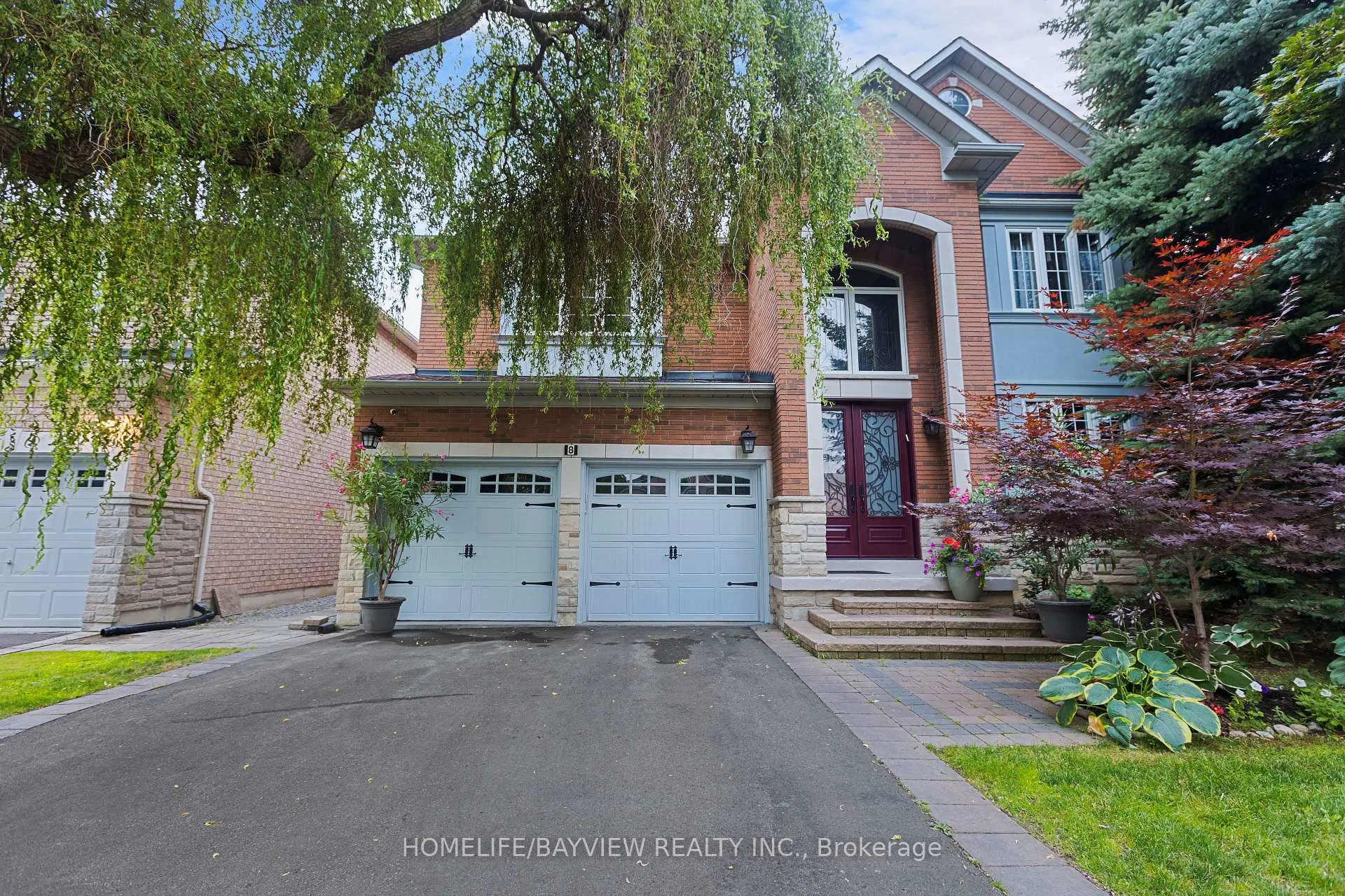 Photo 1 of 8 Pico Crescent, Vaughan, Beverley Glen — HOMEH