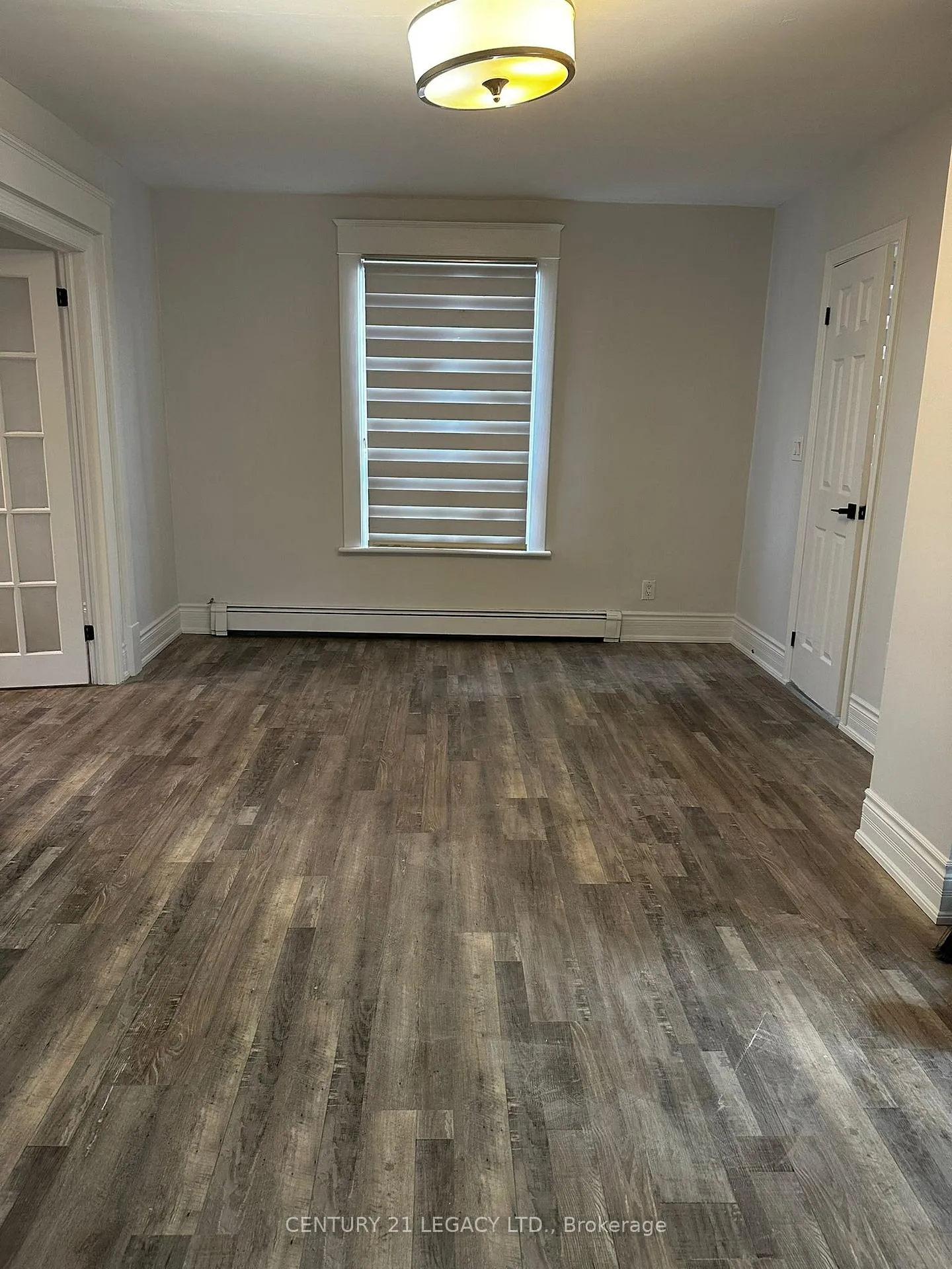 Photo 2 of 6251 Ker Street E, Niagara Falls, Dorchester — HOMEH