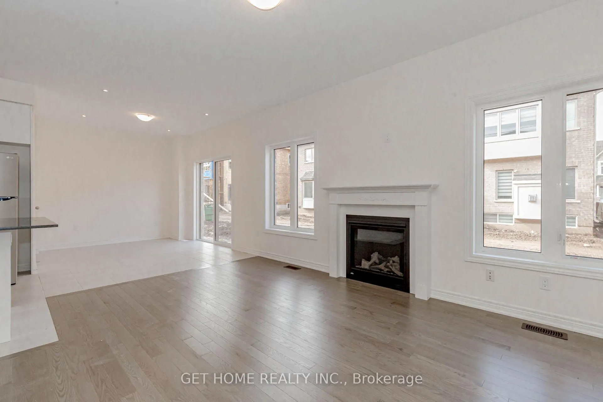 Photo 5 of 3919 Lodi Road, Burlington, Alton — HOMEH