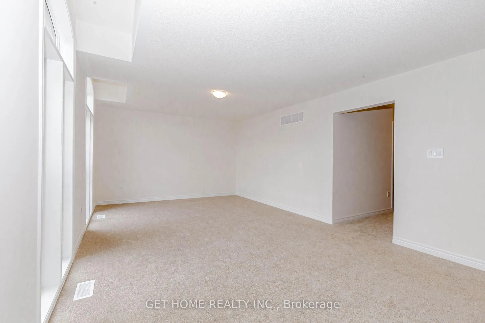 Photo 12 of 3919 Lodi Road, Burlington, Alton — HOMEH