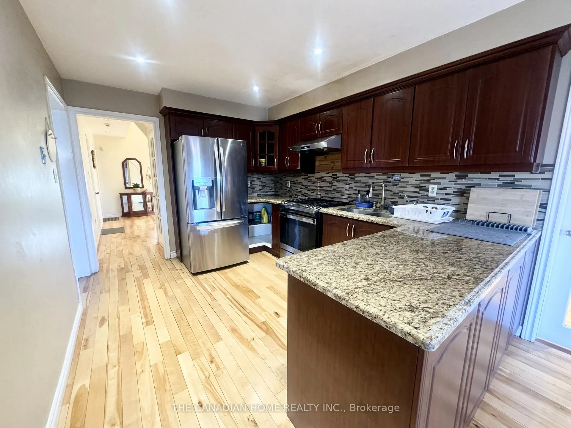 Photo 11 of 197 Johnson Street, Barrie, Grove East — HOMEH