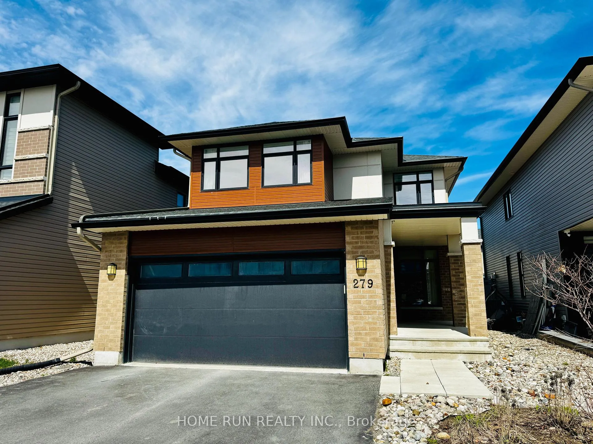 Photo 1 of 279 Mount Nebo Way, Ottawa, Riverside South/Gloucester Glen — HOMEH