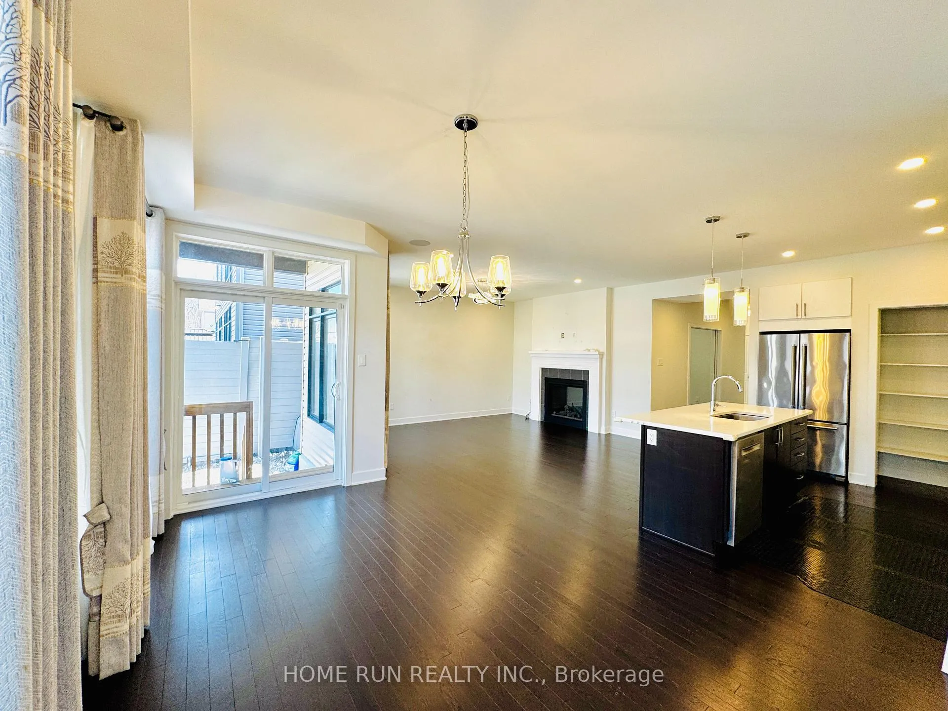 Photo 5 of 279 Mount Nebo Way, Ottawa, Riverside South/Gloucester Glen — HOMEH