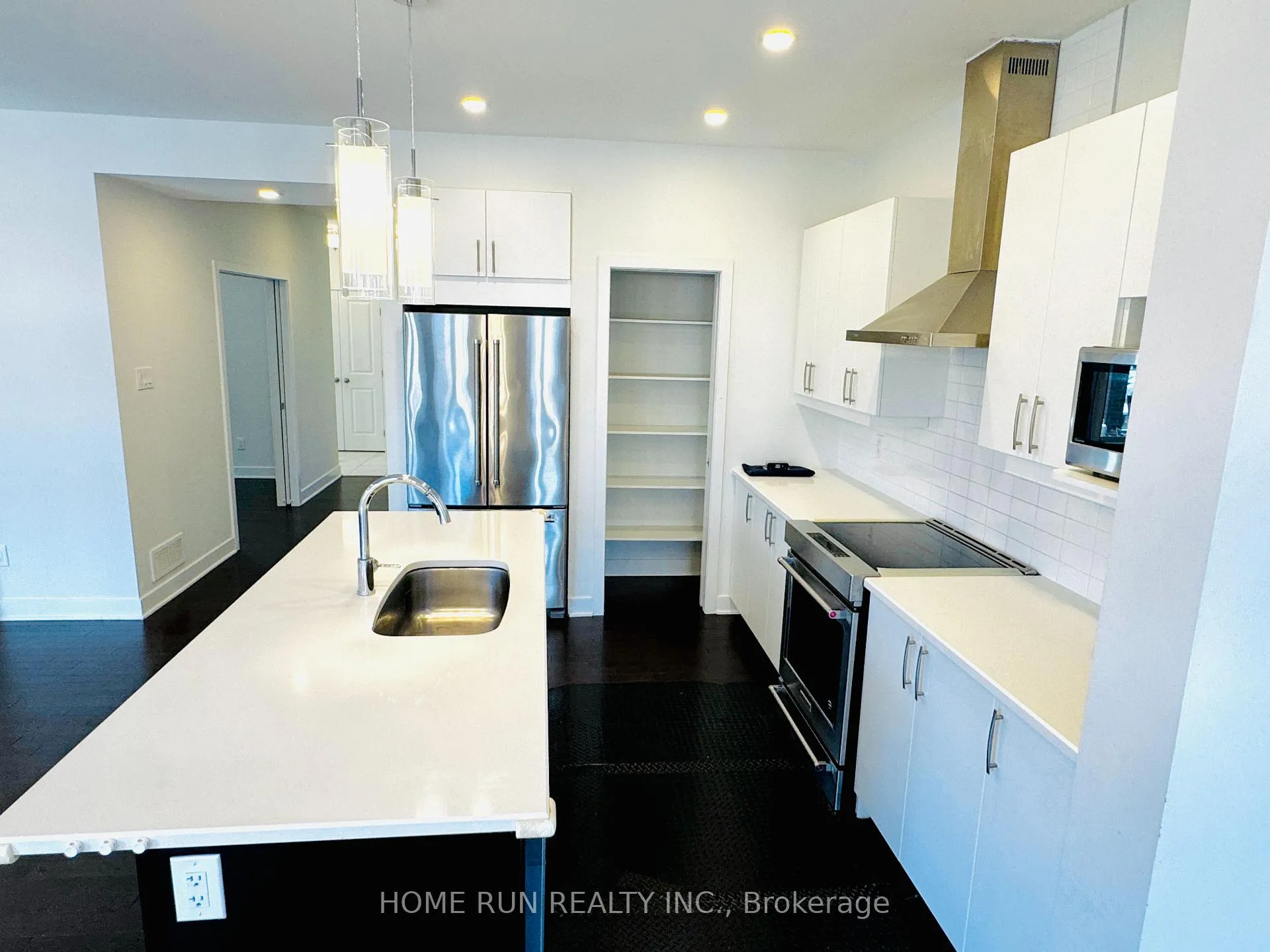 Photo 11 of 279 Mount Nebo Way, Ottawa, Riverside South/Gloucester Glen — HOMEH