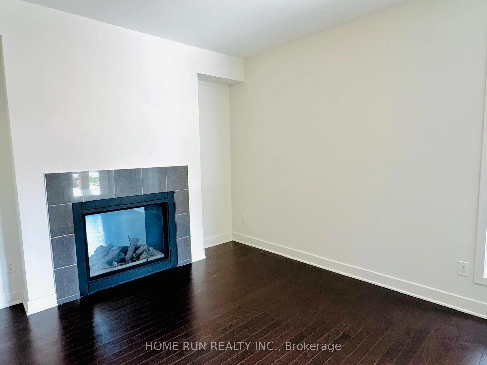 Photo 15 of 279 Mount Nebo Way, Ottawa, Riverside South/Gloucester Glen — HOMEH