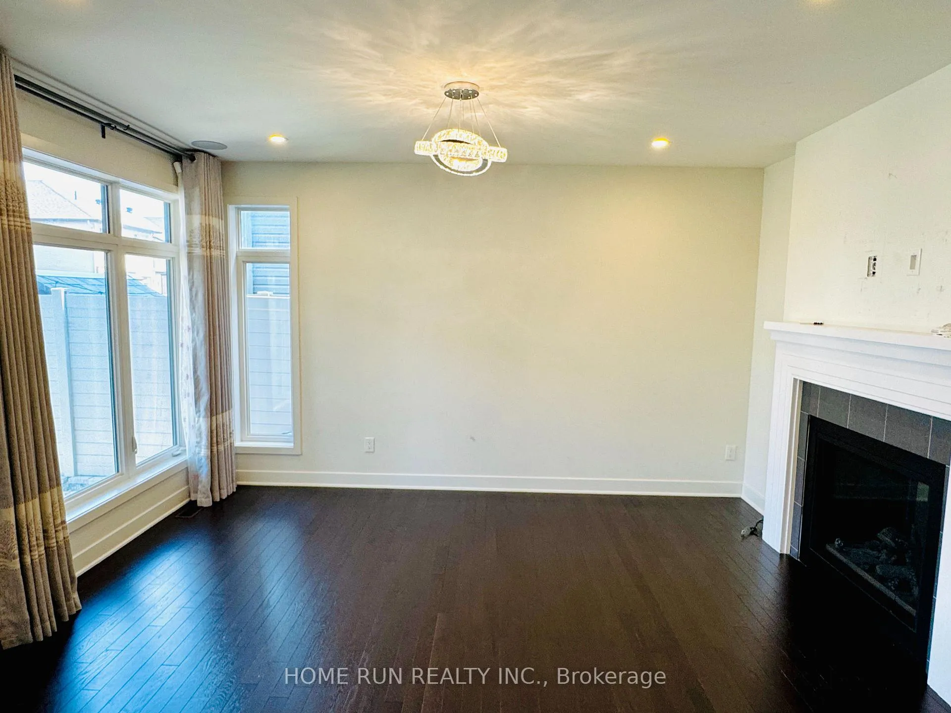 Photo 16 of 279 Mount Nebo Way, Ottawa, Riverside South/Gloucester Glen — HOMEH