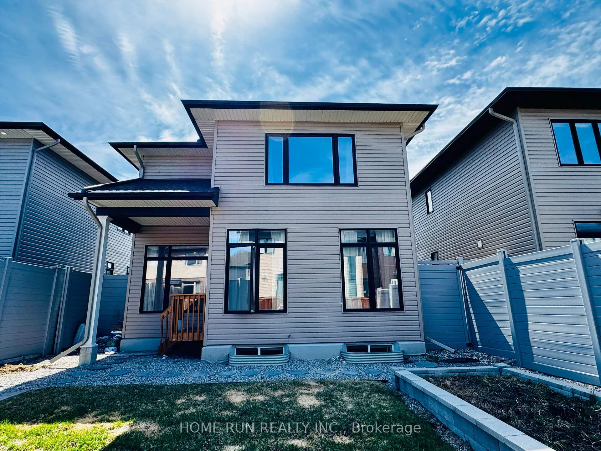 Photo 33 of 279 Mount Nebo Way, Ottawa, Riverside South/Gloucester Glen — HOMEH