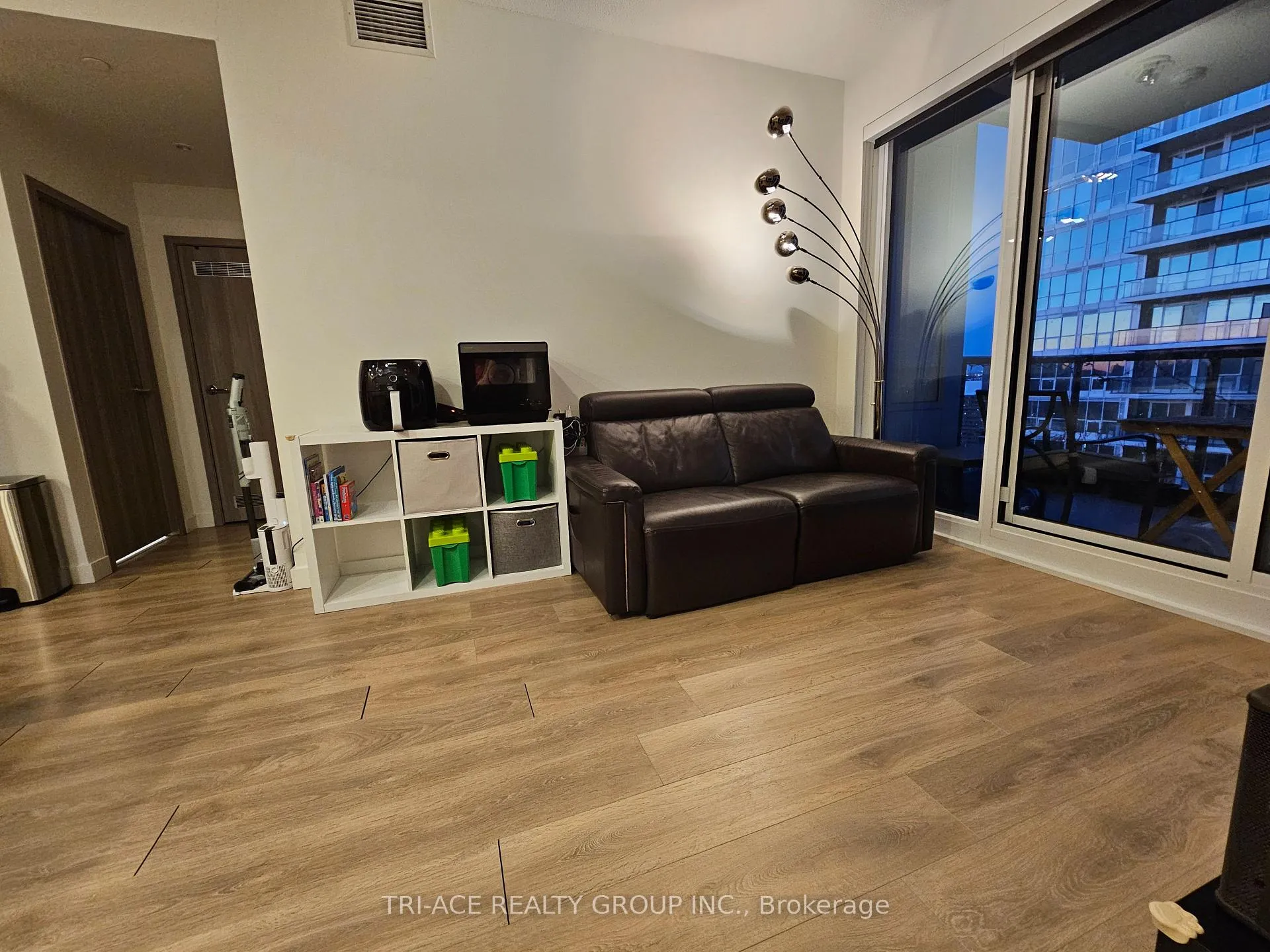 Photo 20 of Unit 3609, 85 McMahon Drive, North York, Bayview Village — HOMEH