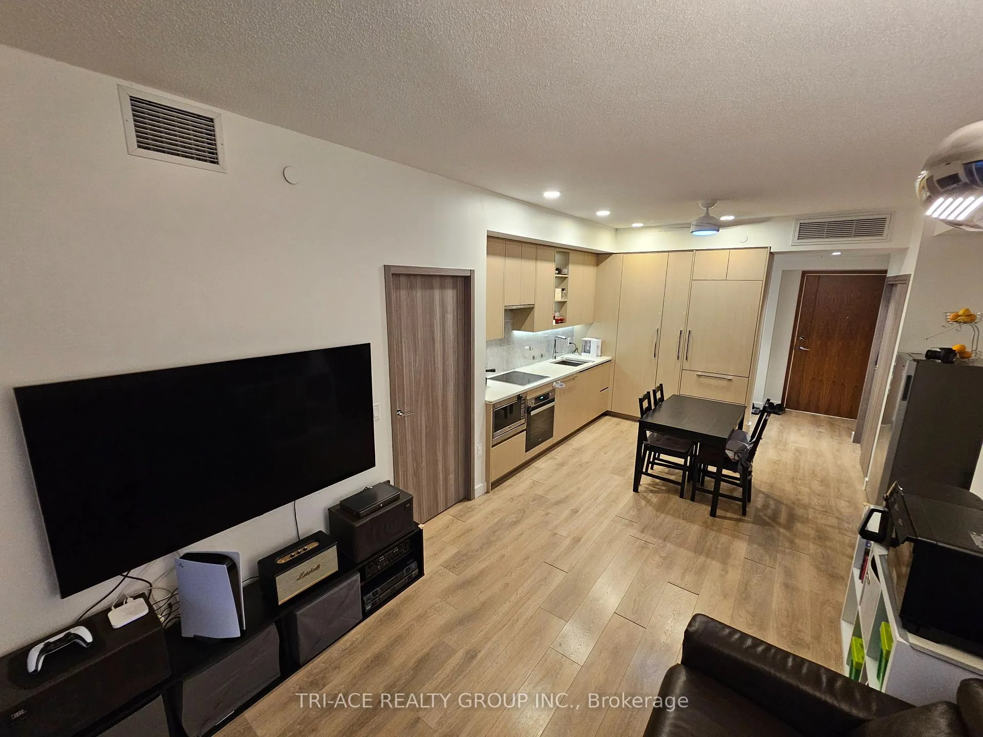 Photo 26 of Unit 3609, 85 McMahon Drive, North York, Bayview Village — HOMEH