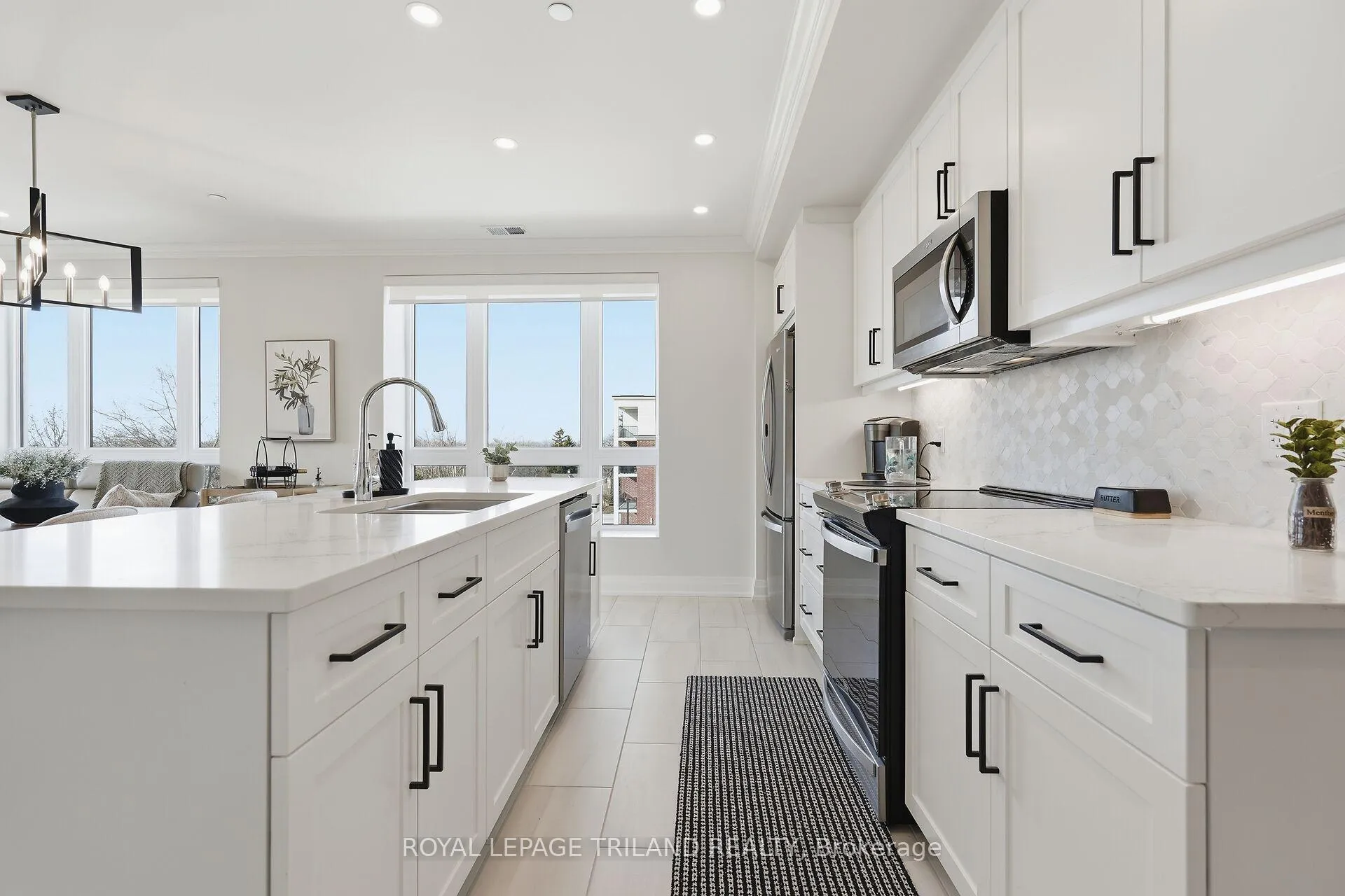 Photo 13 of Unit 310, 1560 Upper West Avenue, London, South B — HOMEH
