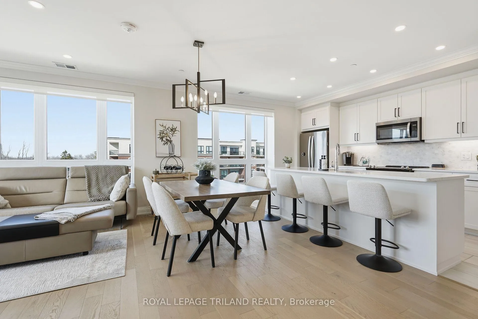 Photo 15 of Unit 310, 1560 Upper West Avenue, London, South B — HOMEH