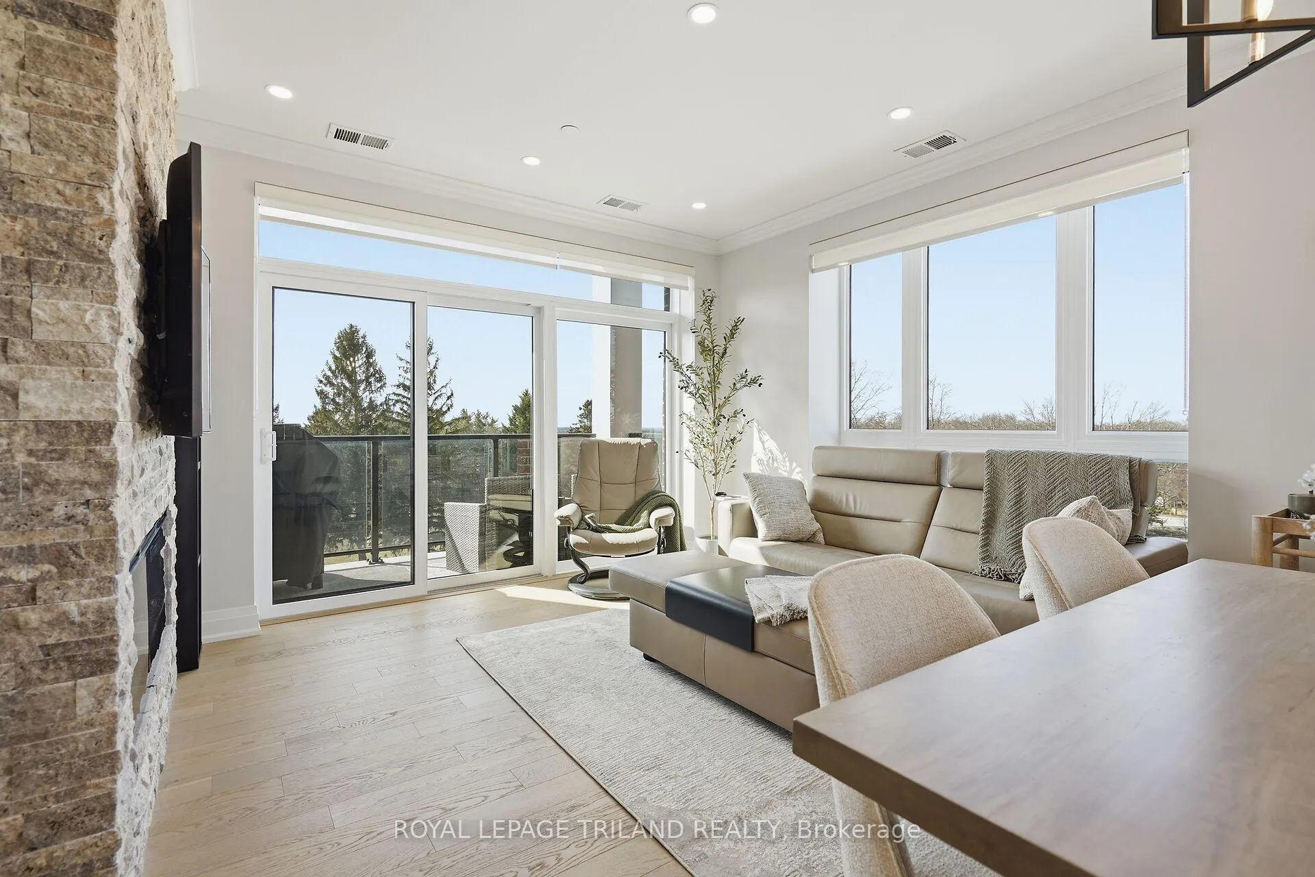 Photo 16 of Unit 310, 1560 Upper West Avenue, London, South B — HOMEH