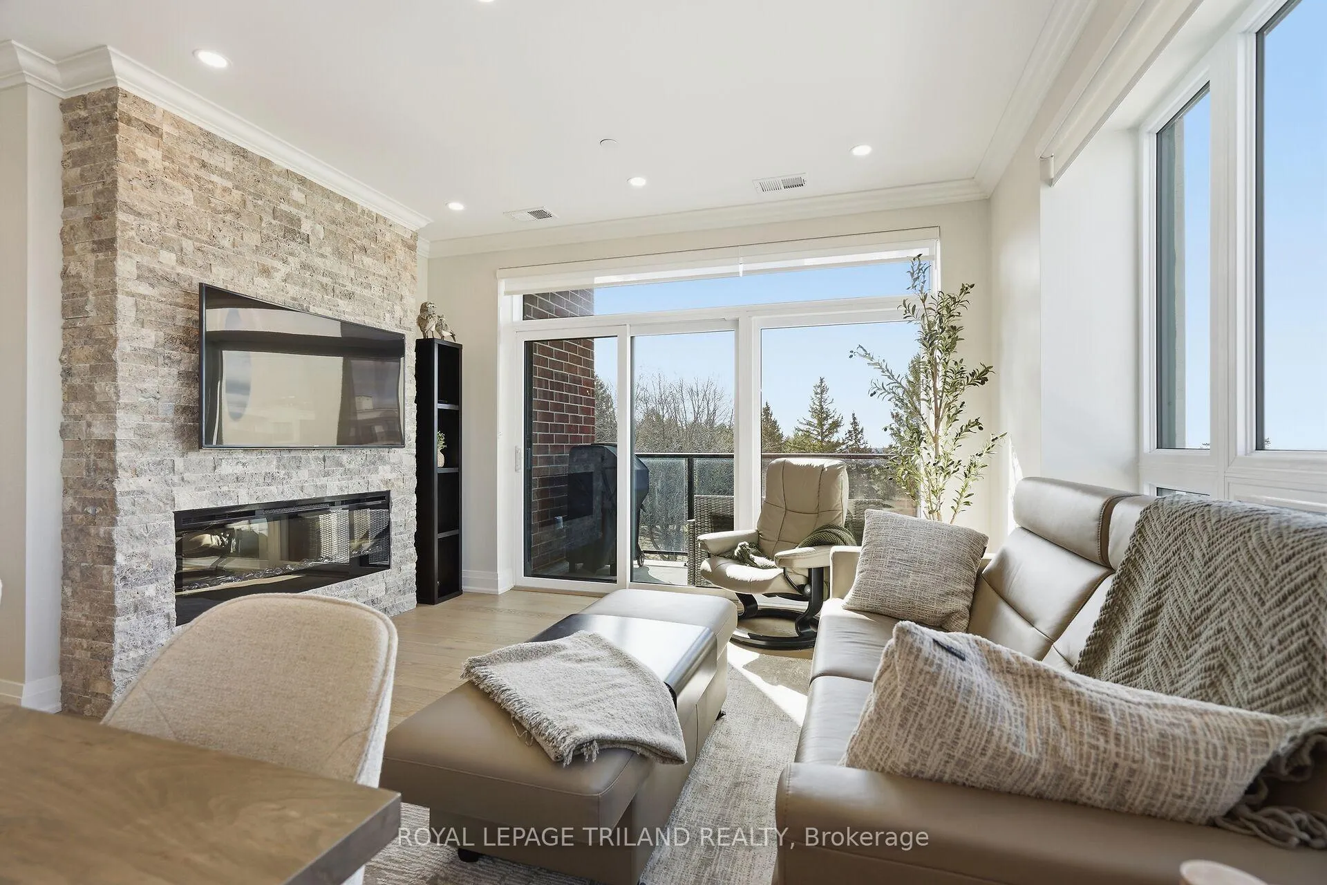 Photo 17 of Unit 310, 1560 Upper West Avenue, London, South B — HOMEH