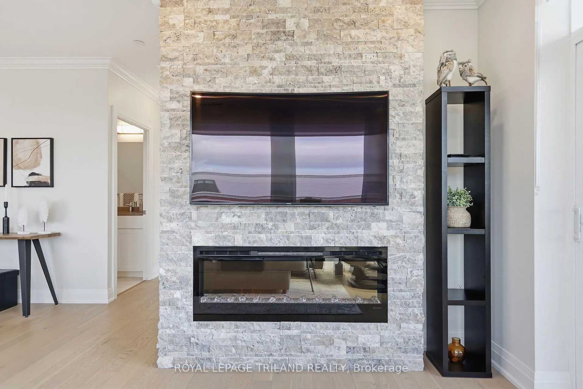 Photo 19 of Unit 310, 1560 Upper West Avenue, London, South B — HOMEH