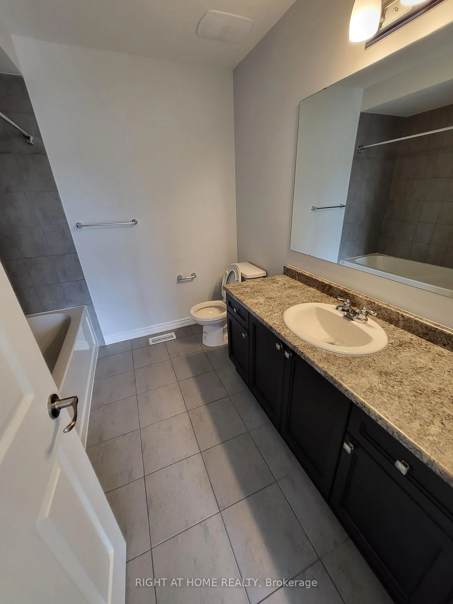 Photo 15 of 514 Rye Grass Way, Ottawa, Barrhaven - Half Moon Bay — HOMEH