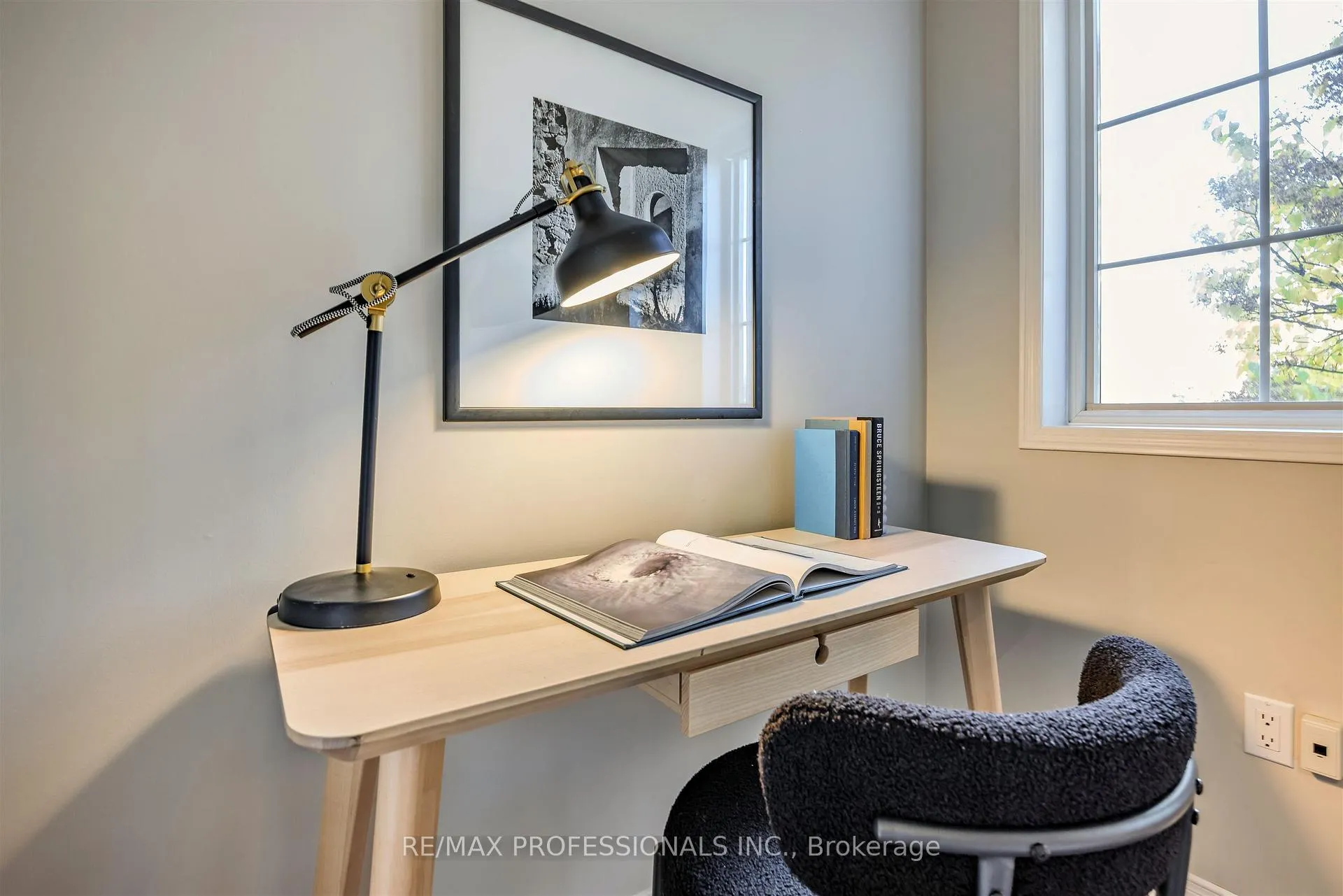 Photo 15 of 760 Rhodes Avenue, Toronto, Greenwood-Coxwell — HOMEH