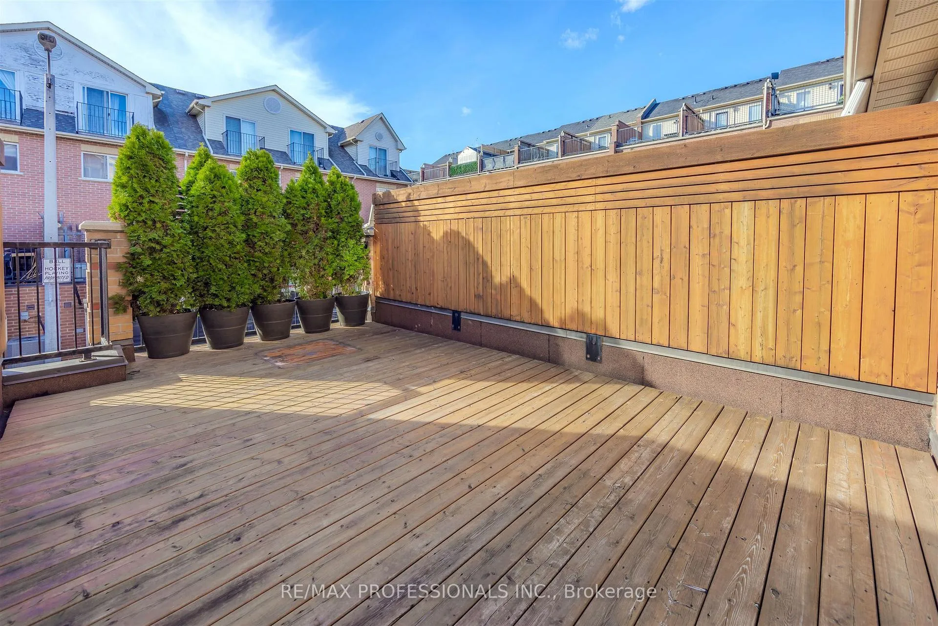 Photo 30 of 760 Rhodes Avenue, Toronto, Greenwood-Coxwell — HOMEH
