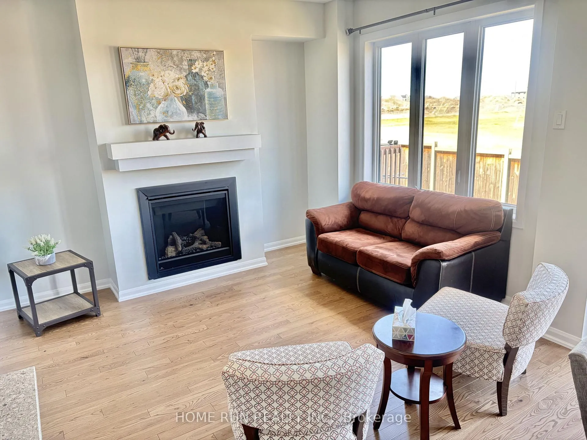 Photo 6 of 111 Teelin Circle, Ottawa, Barrhaven - Half Moon Bay — HOMEH