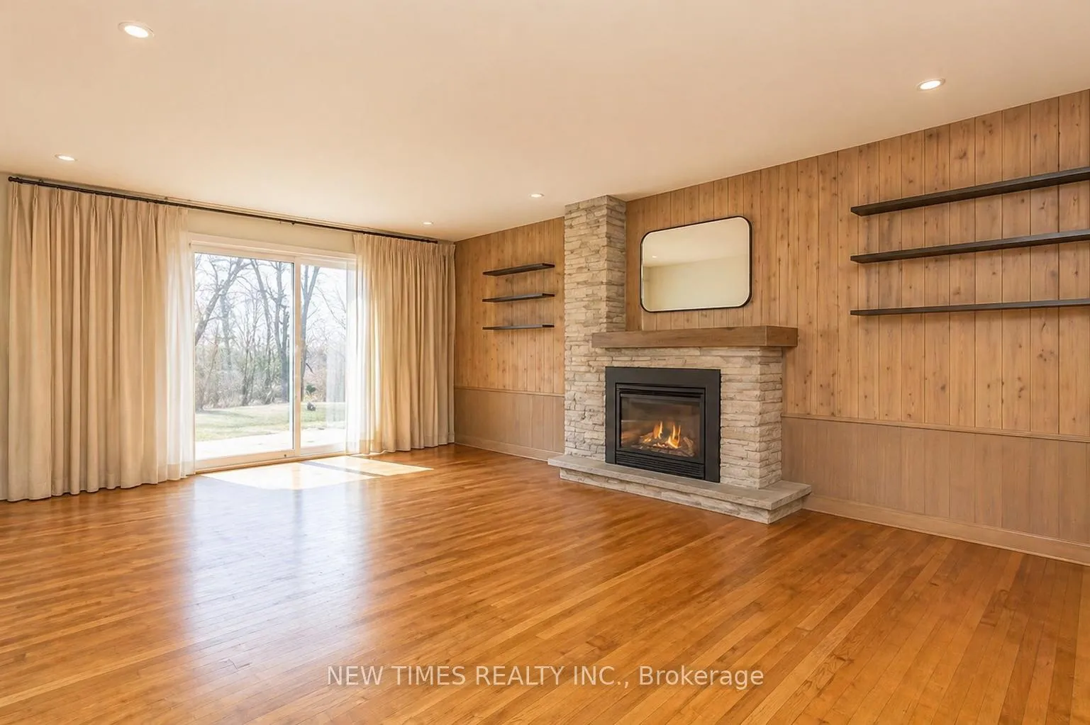 Photo 7 of 52 Lehar Crescent, North York, Hillcrest Village — HOMEH