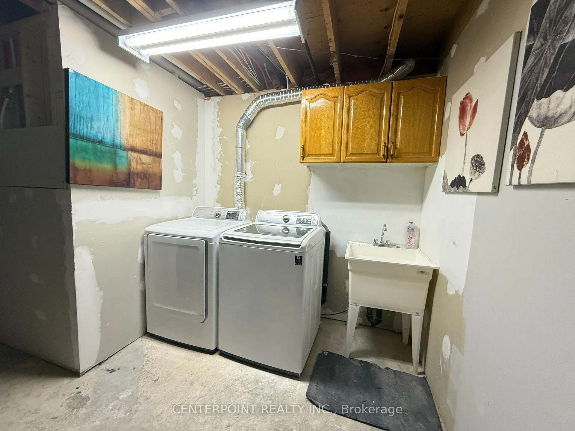 Photo 12 of 585 Village Basement Parkway, Markham, Unionville — HOMEH