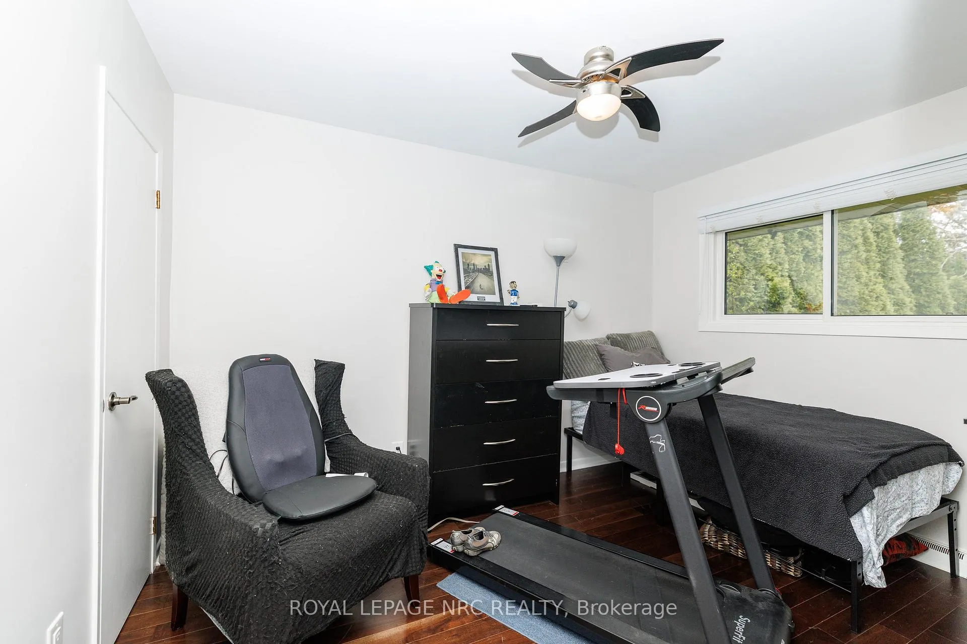 Photo 18 of 24 O`mara Drive, St. Catharines, Grapeview — HOMEH