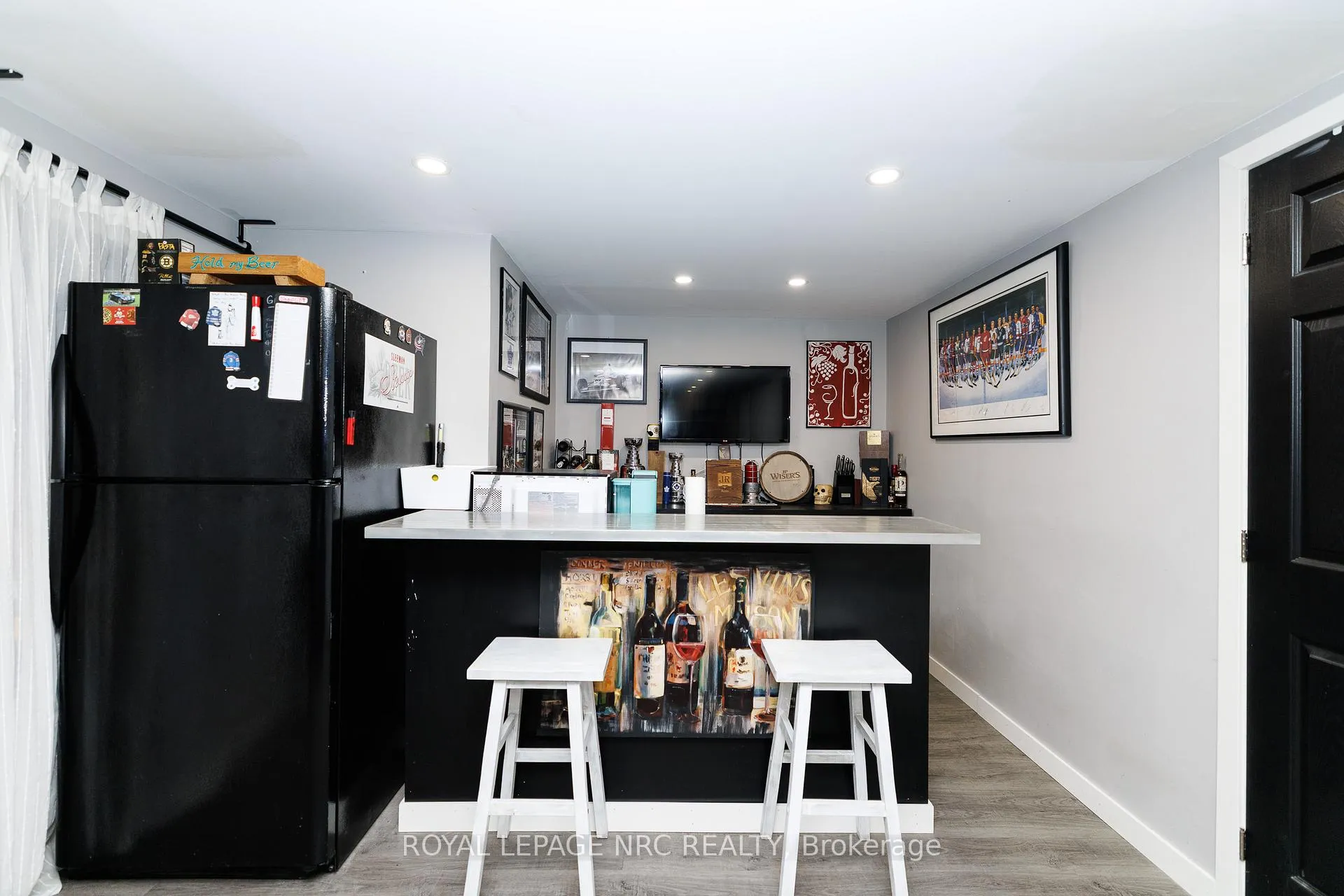 Photo 24 of 24 O`mara Drive, St. Catharines, Grapeview — HOMEH