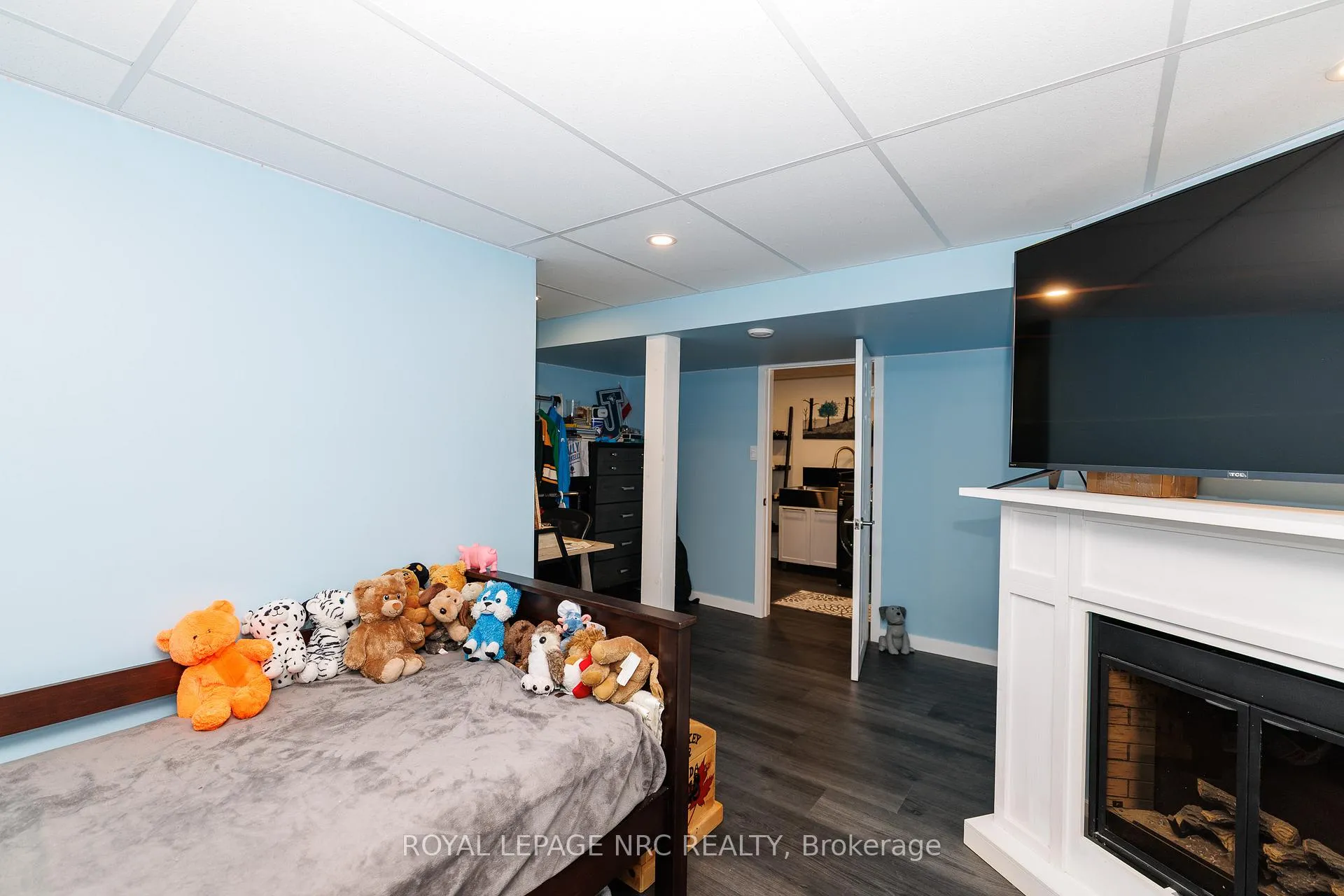 Photo 29 of 24 O`mara Drive, St. Catharines, Grapeview — HOMEH