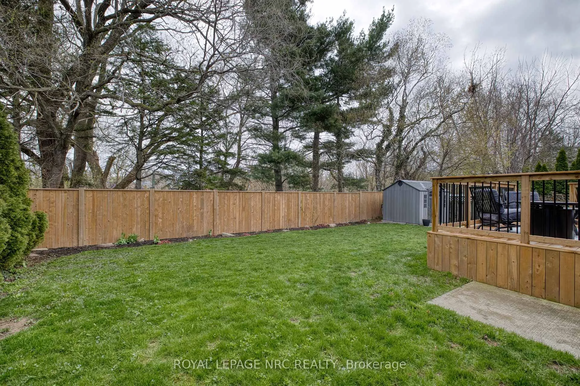 Photo 36 of 24 O`mara Drive, St. Catharines, Grapeview — HOMEH