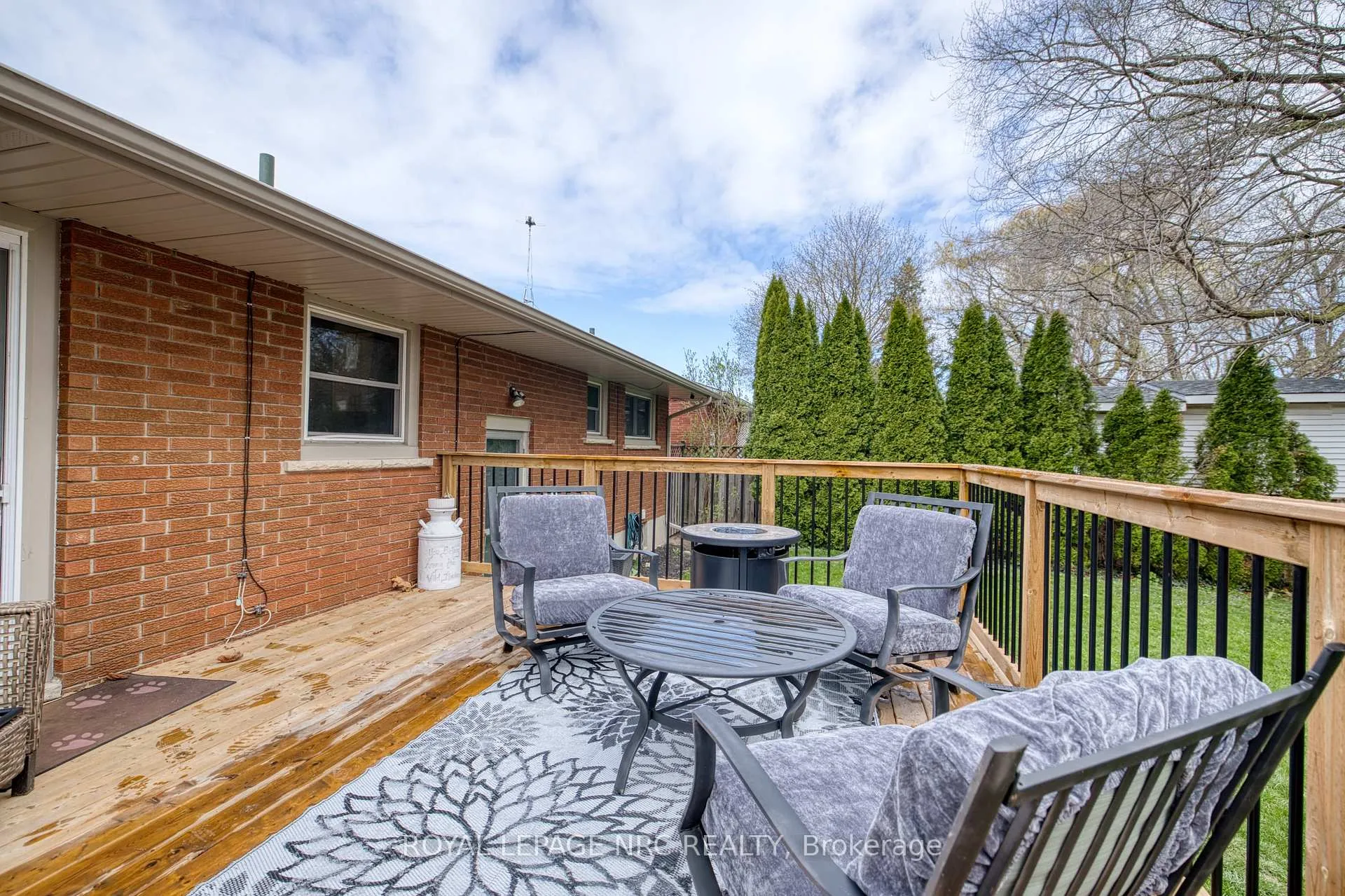 Photo 38 of 24 O`mara Drive, St. Catharines, Grapeview — HOMEH