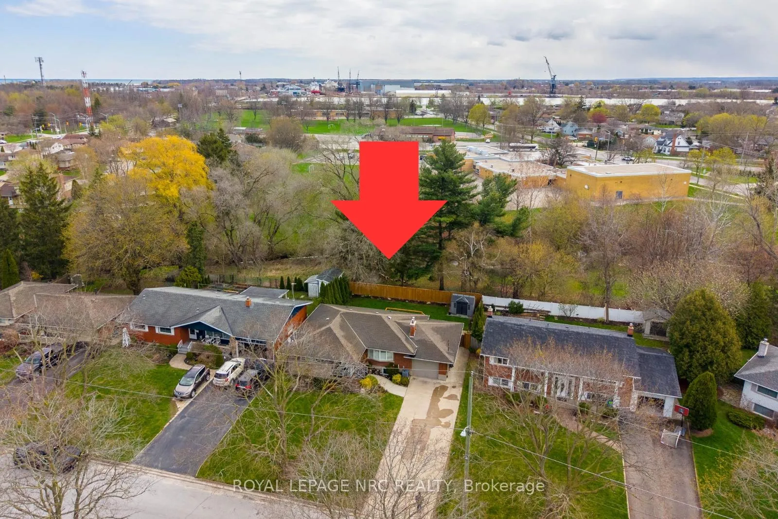 Photo 40 of 24 O`mara Drive, St. Catharines, Grapeview — HOMEH