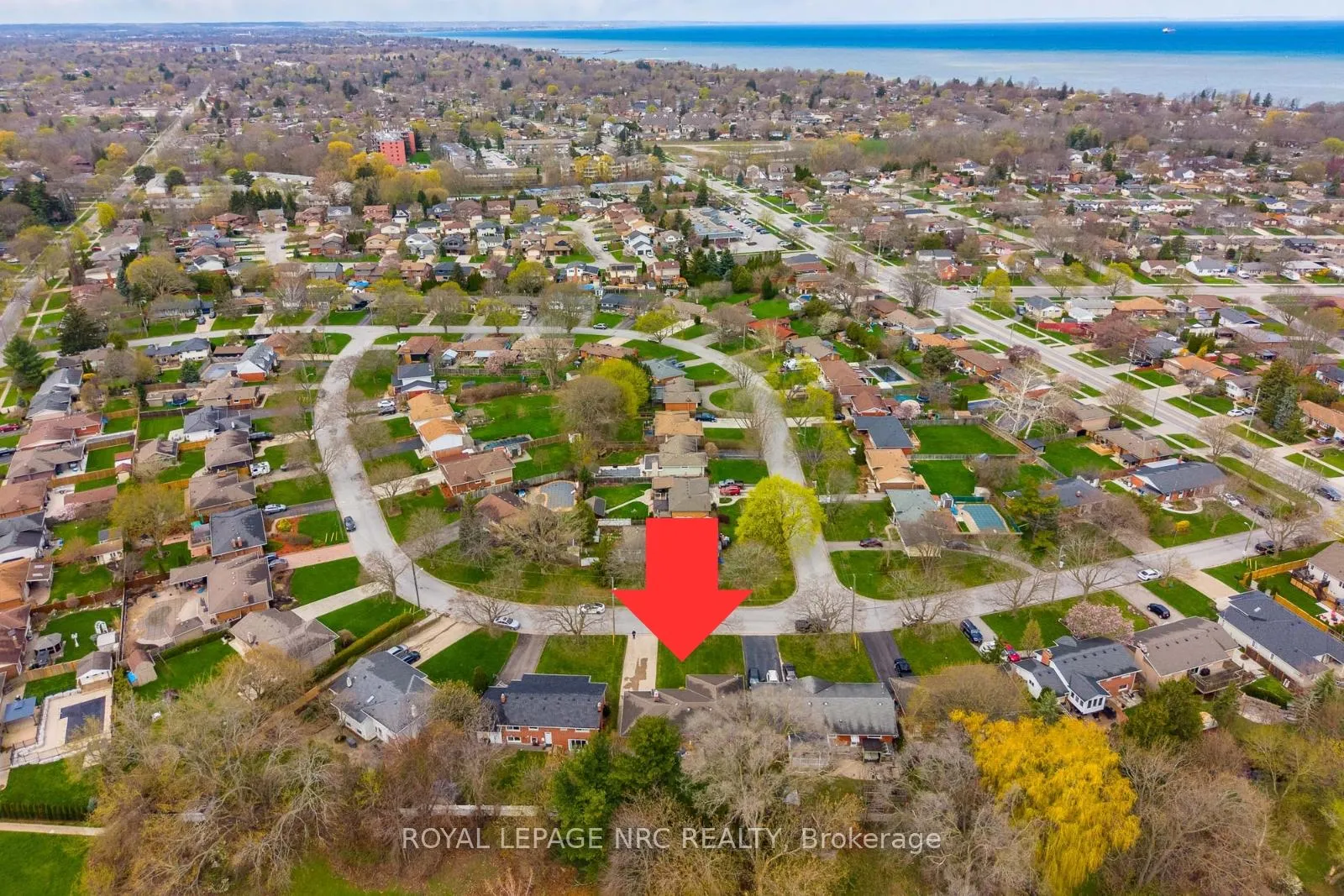 Photo 43 of 24 O`mara Drive, St. Catharines, Grapeview — HOMEH