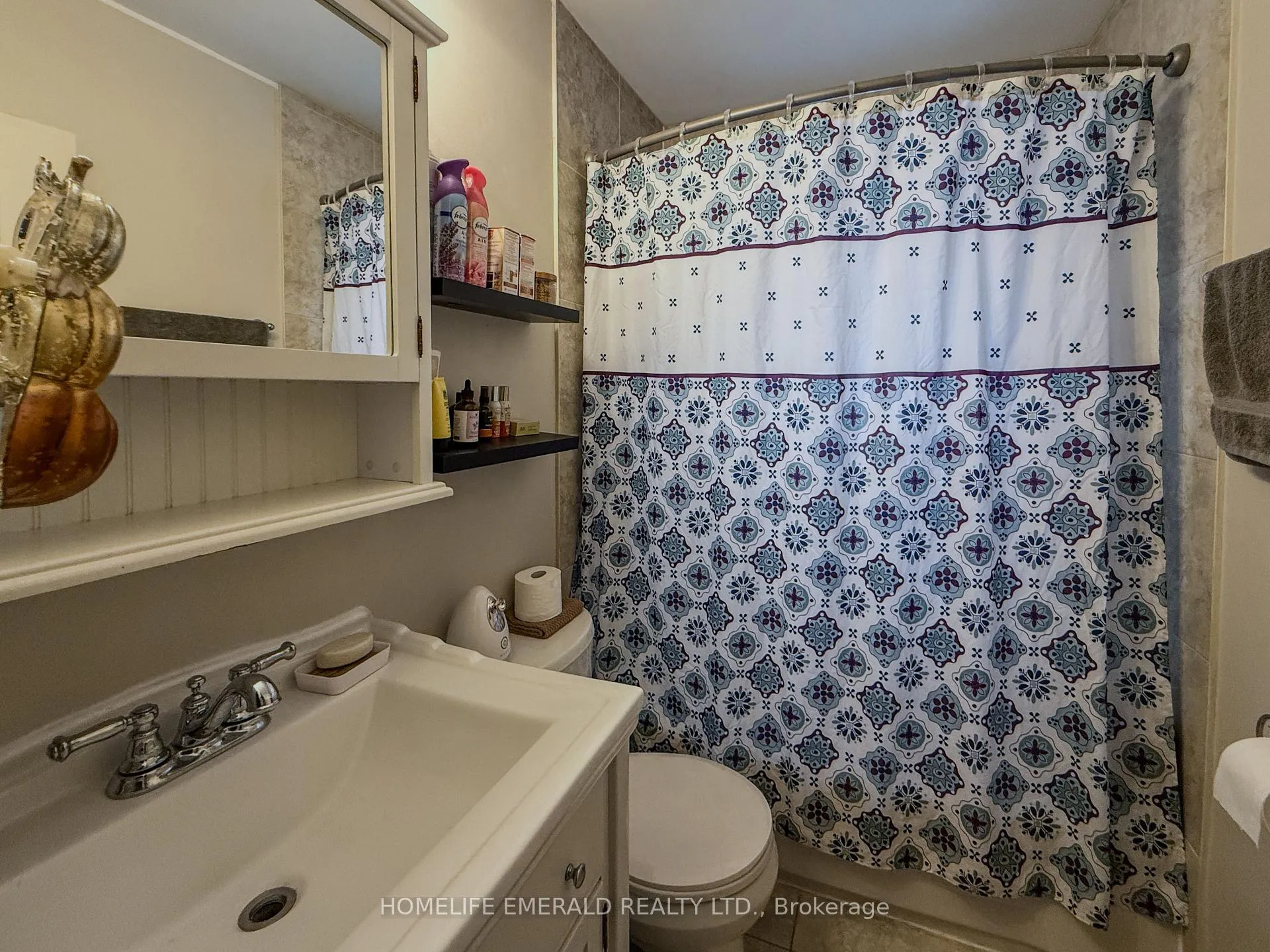 Photo 18 of 11 Centre Street, Essa, Angus — HOMEH