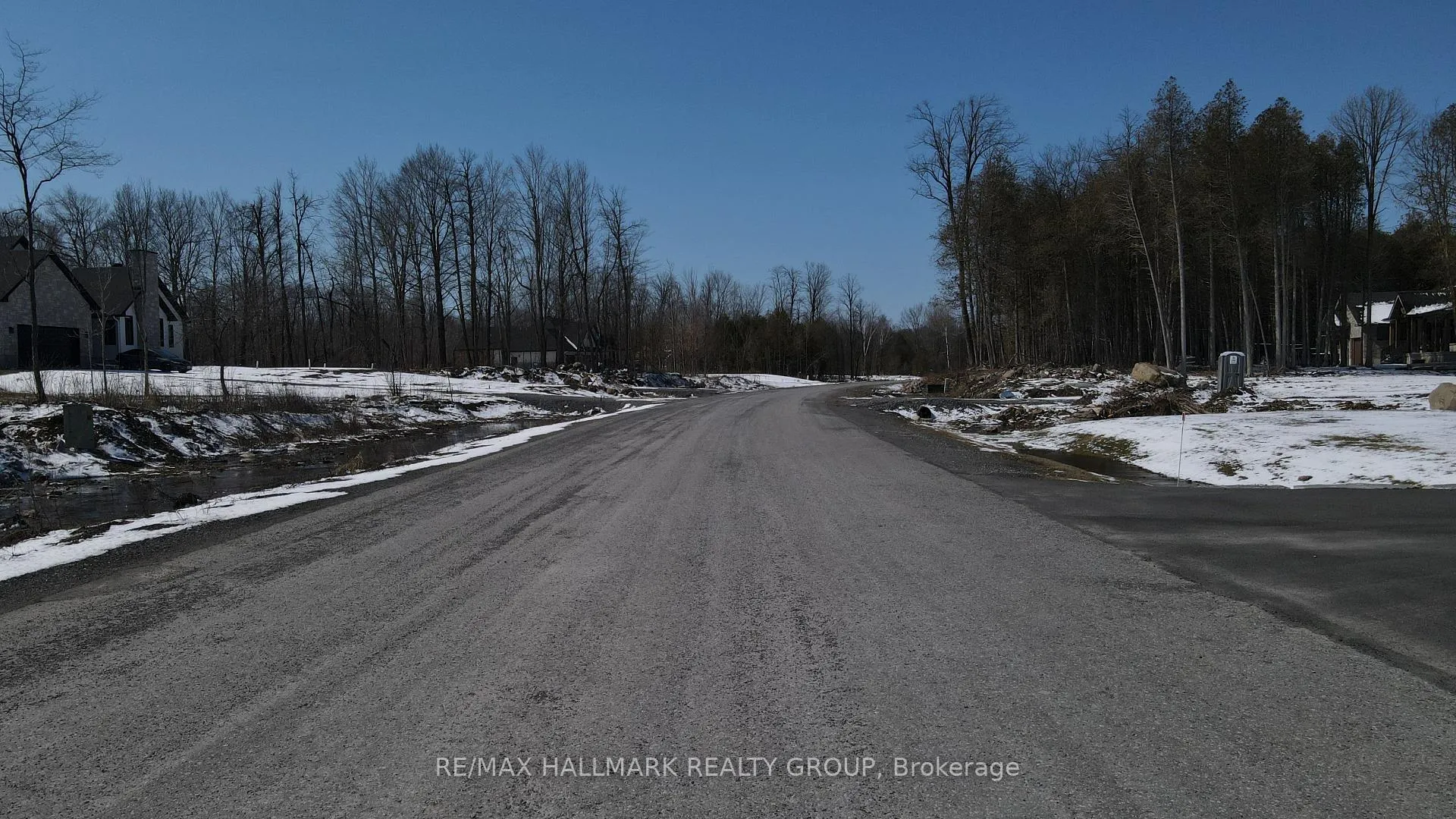 Photo 5 of 1725 Metcalfe Farm Drive, Ottawa, Metcalfe — HOMEH