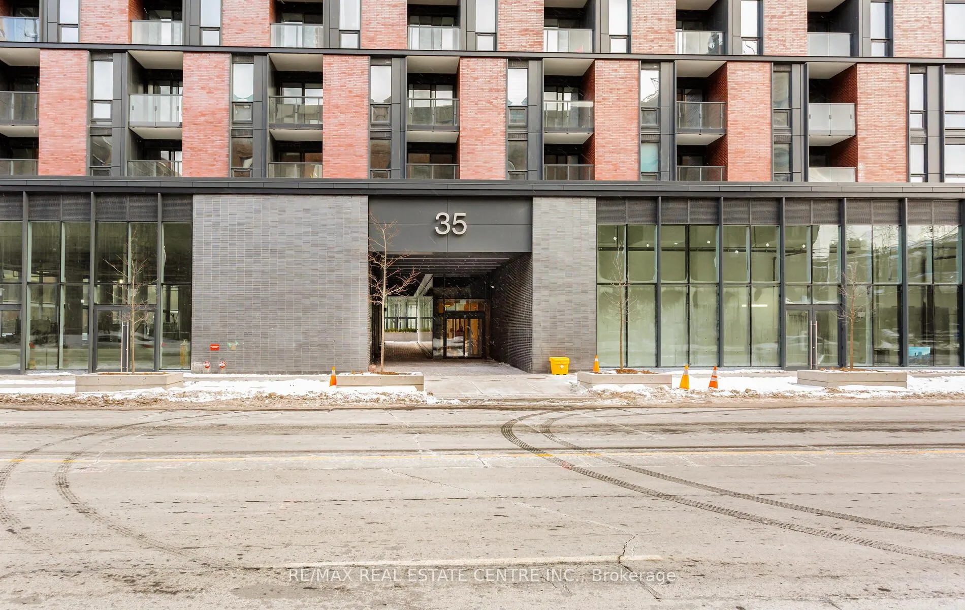 Photo 4 of Unit 2203, 35 Parliament Street, Toronto, Waterfront Communities — HOMEH