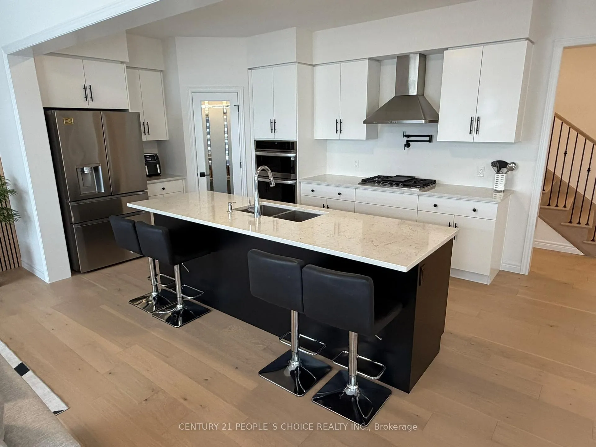 Photo 13 of 520 Anton Crescent, Kitchener — HOMEH