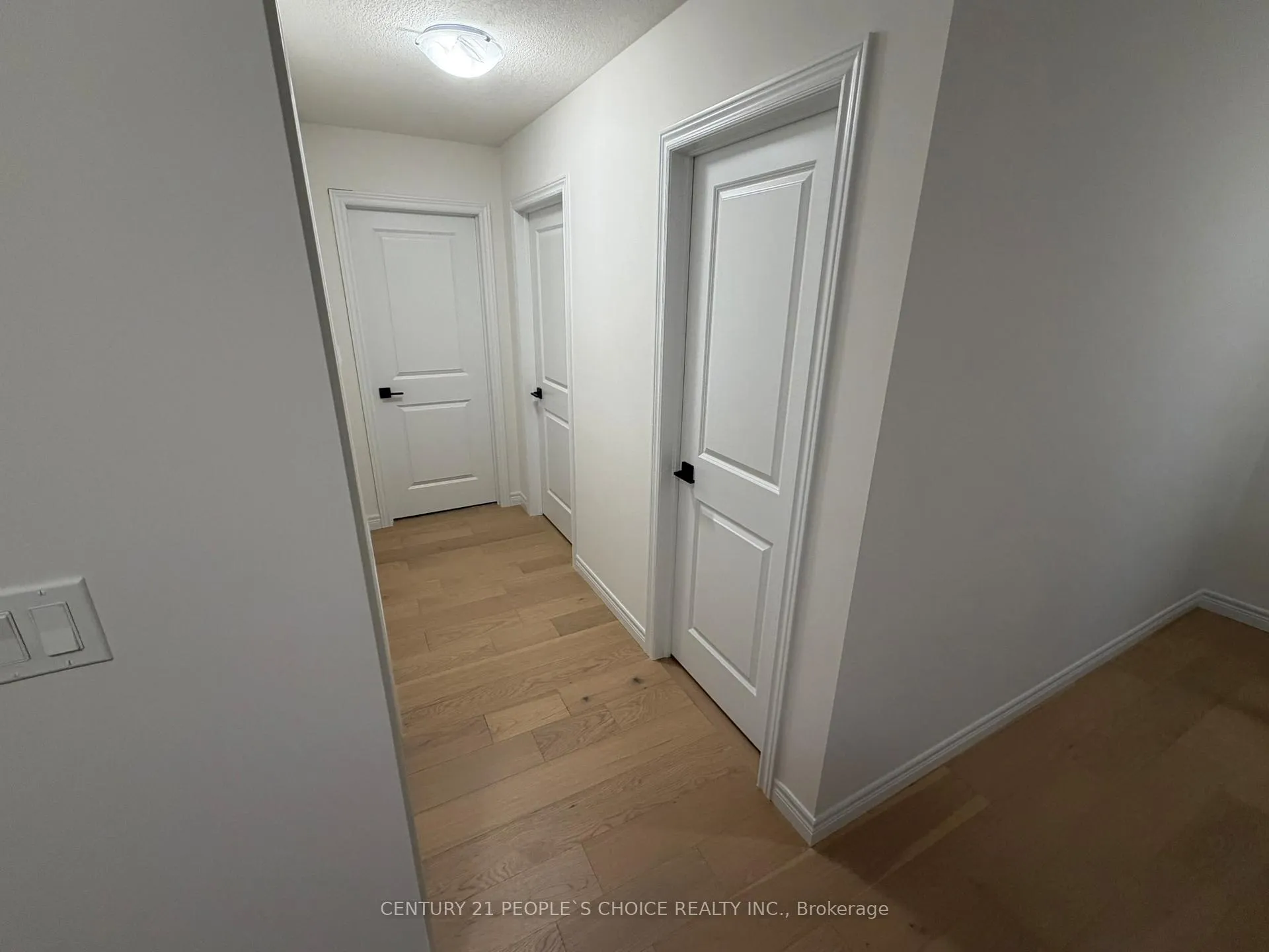 Photo 30 of 520 Anton Crescent, Kitchener — HOMEH
