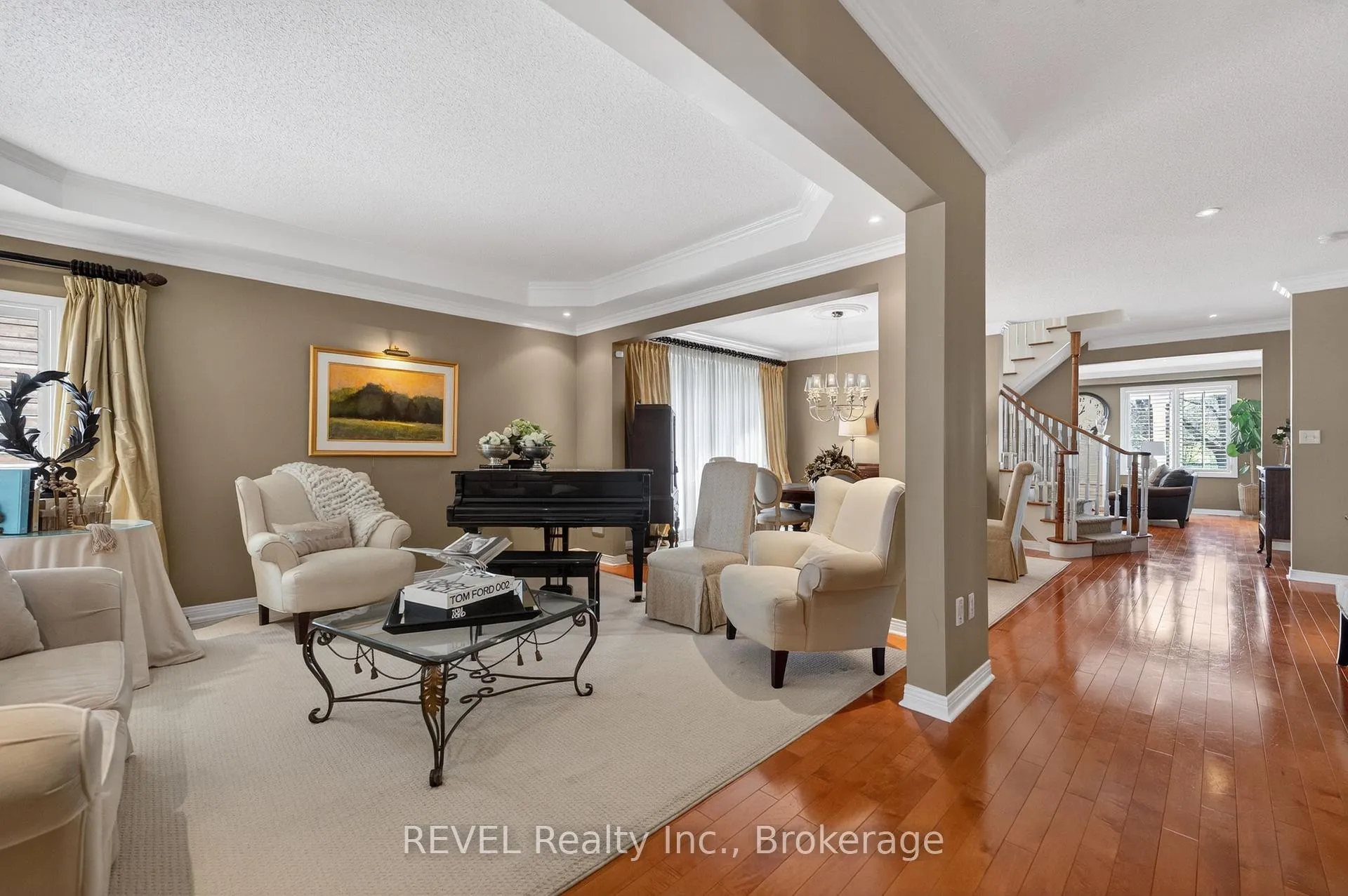 Photo 7 of 4266 Clubview Drive, Burlington, Rose — HOMEH