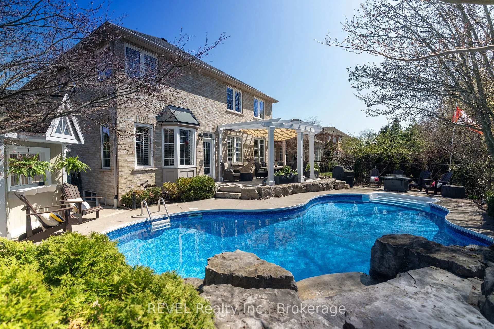 Photo 47 of 4266 Clubview Drive, Burlington, Rose — HOMEH