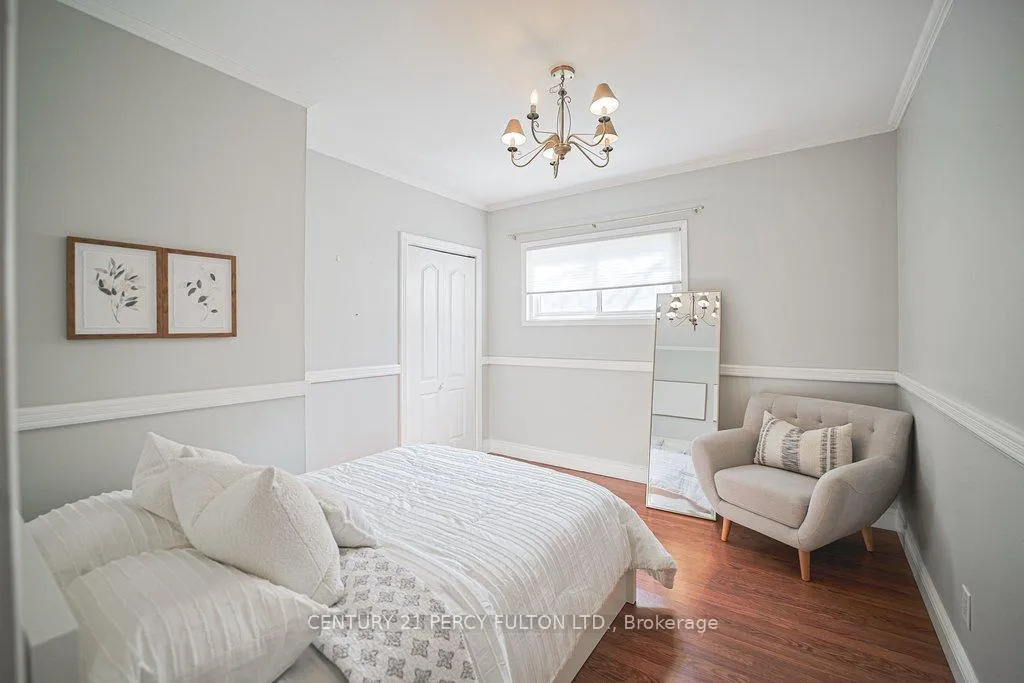 Photo 12 of 3 Mill Street S, Brampton, Downtown Brampton — HOMEH