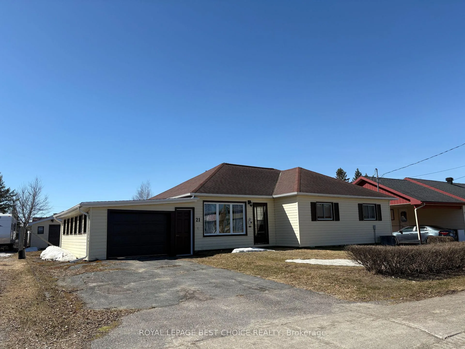 Photo 1 of 21 10TH Street, Armstrong, Earlton — HOMEH