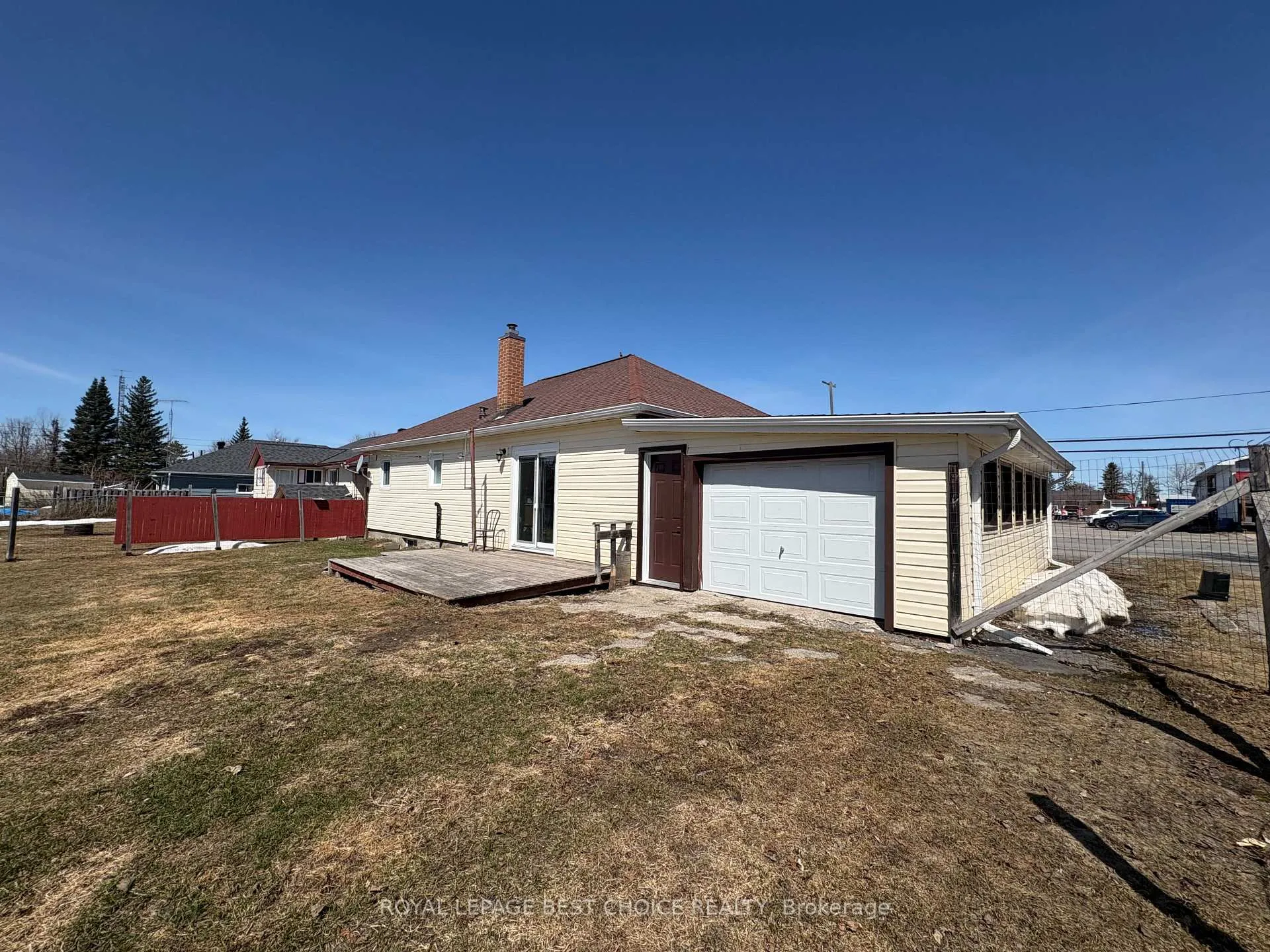 Photo 7 of 21 10TH Street, Armstrong, Earlton — HOMEH