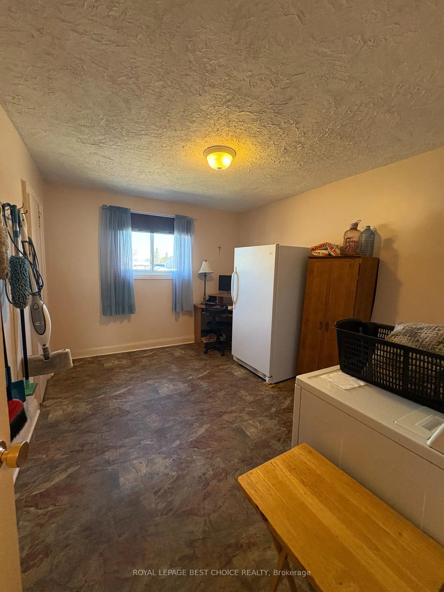 Photo 23 of 21 10TH Street, Armstrong, Earlton — HOMEH