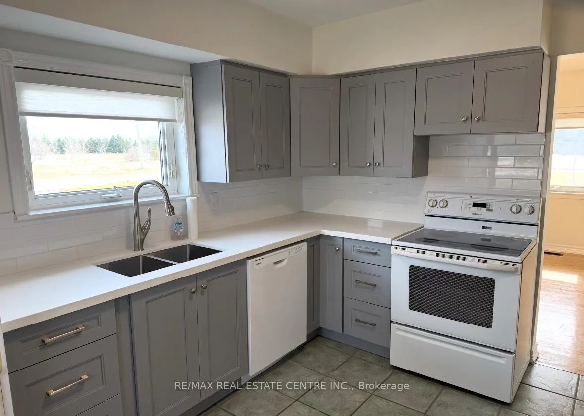 Photo 5 of 14599 Chinguacousy Road E, Caledon, Rural Caledon — HOMEH