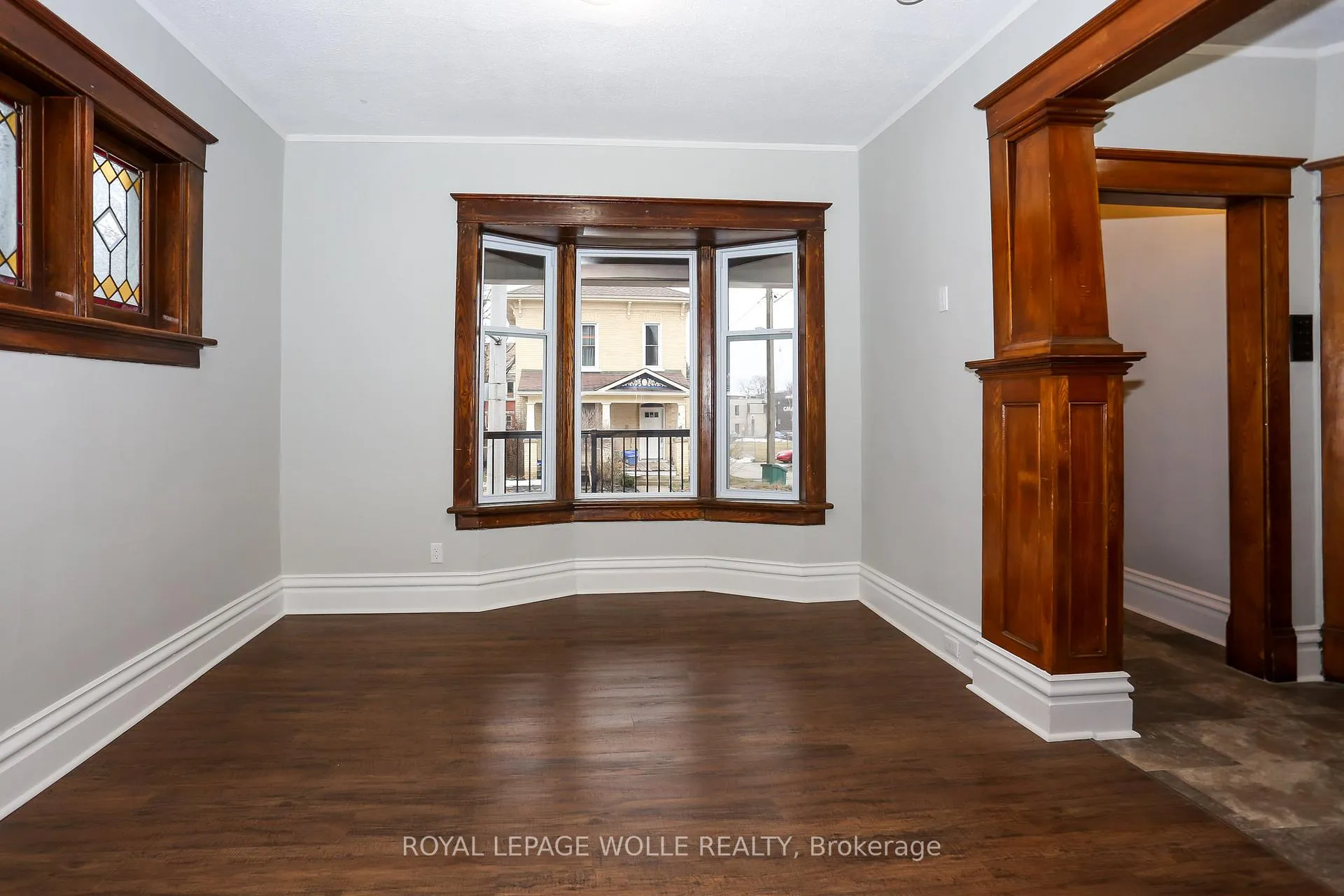 Photo 10 of 94 Scott Street, Kitchener — HOMEH