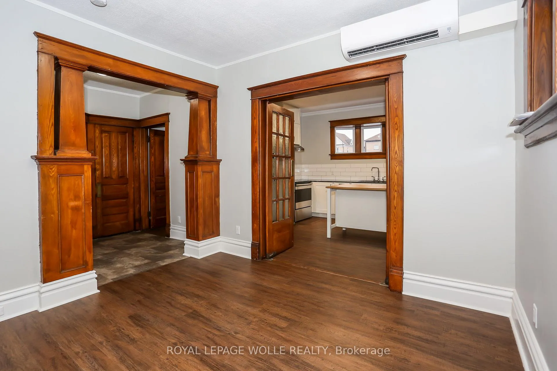 Photo 13 of 94 Scott Street, Kitchener — HOMEH