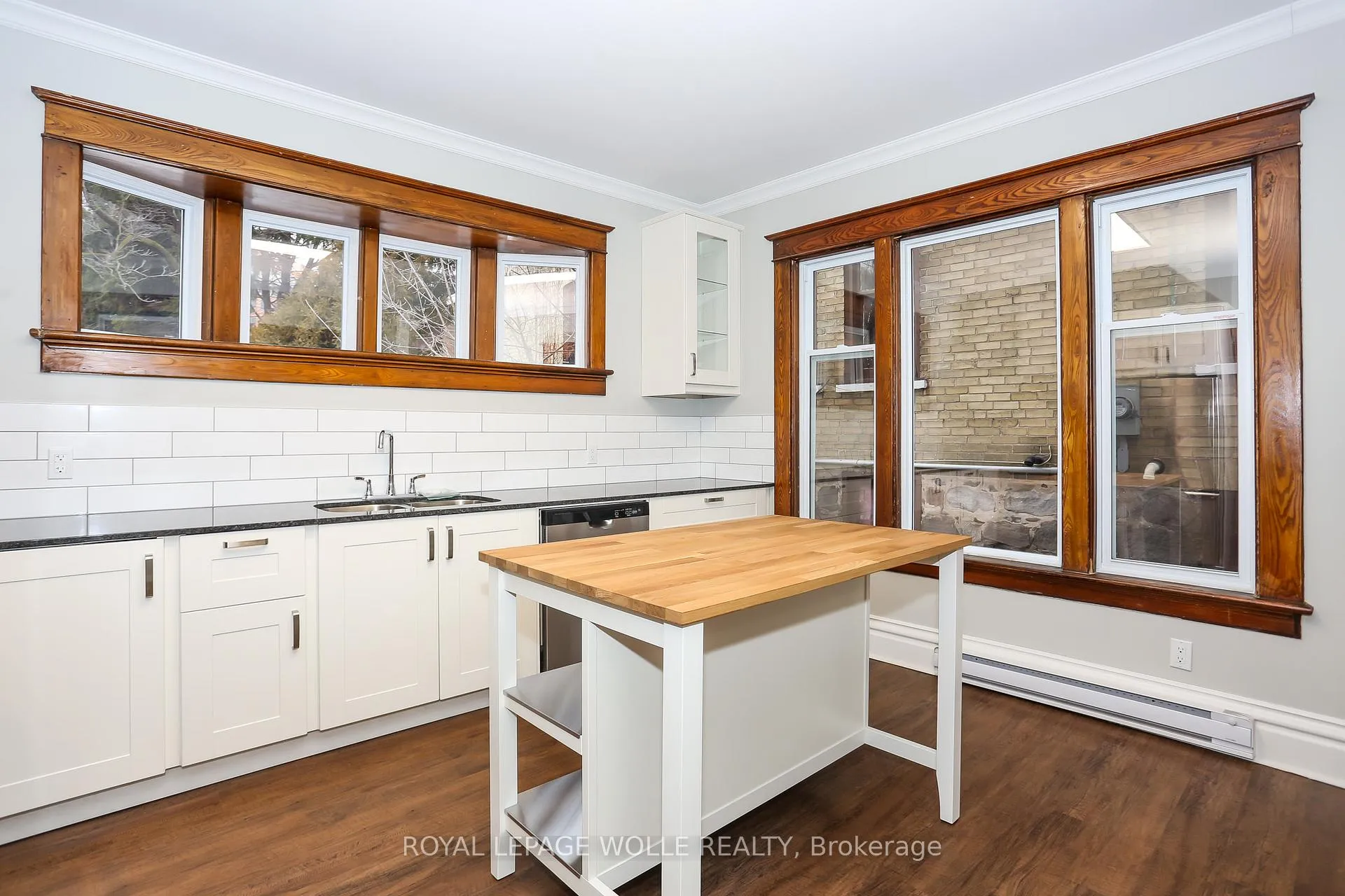 Photo 16 of 94 Scott Street, Kitchener — HOMEH