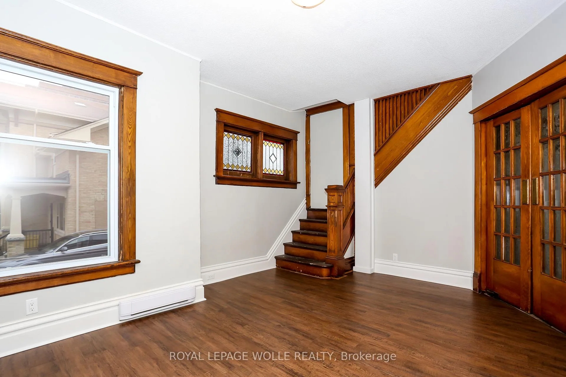 Photo 18 of 94 Scott Street, Kitchener — HOMEH