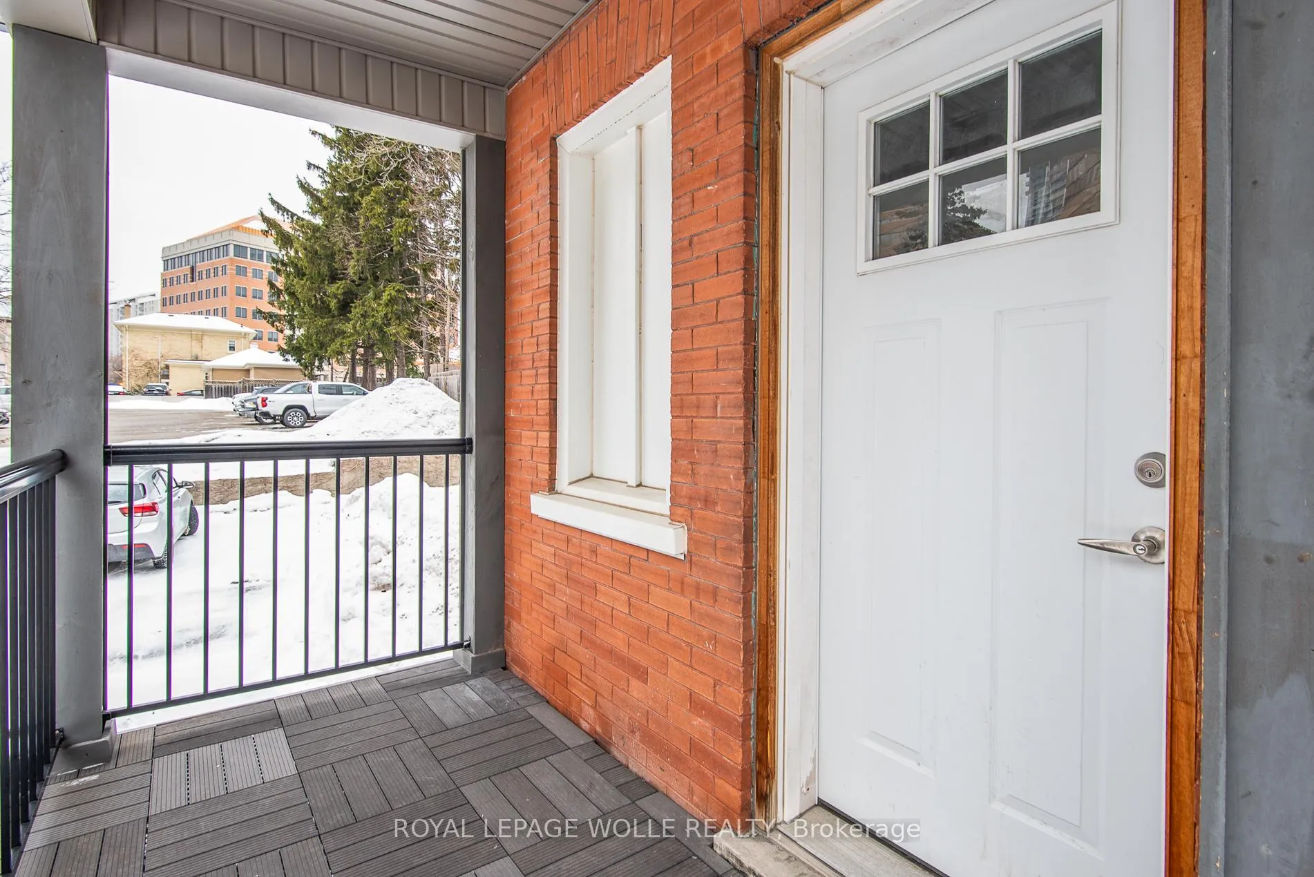 Photo 22 of 94 Scott Street, Kitchener — HOMEH