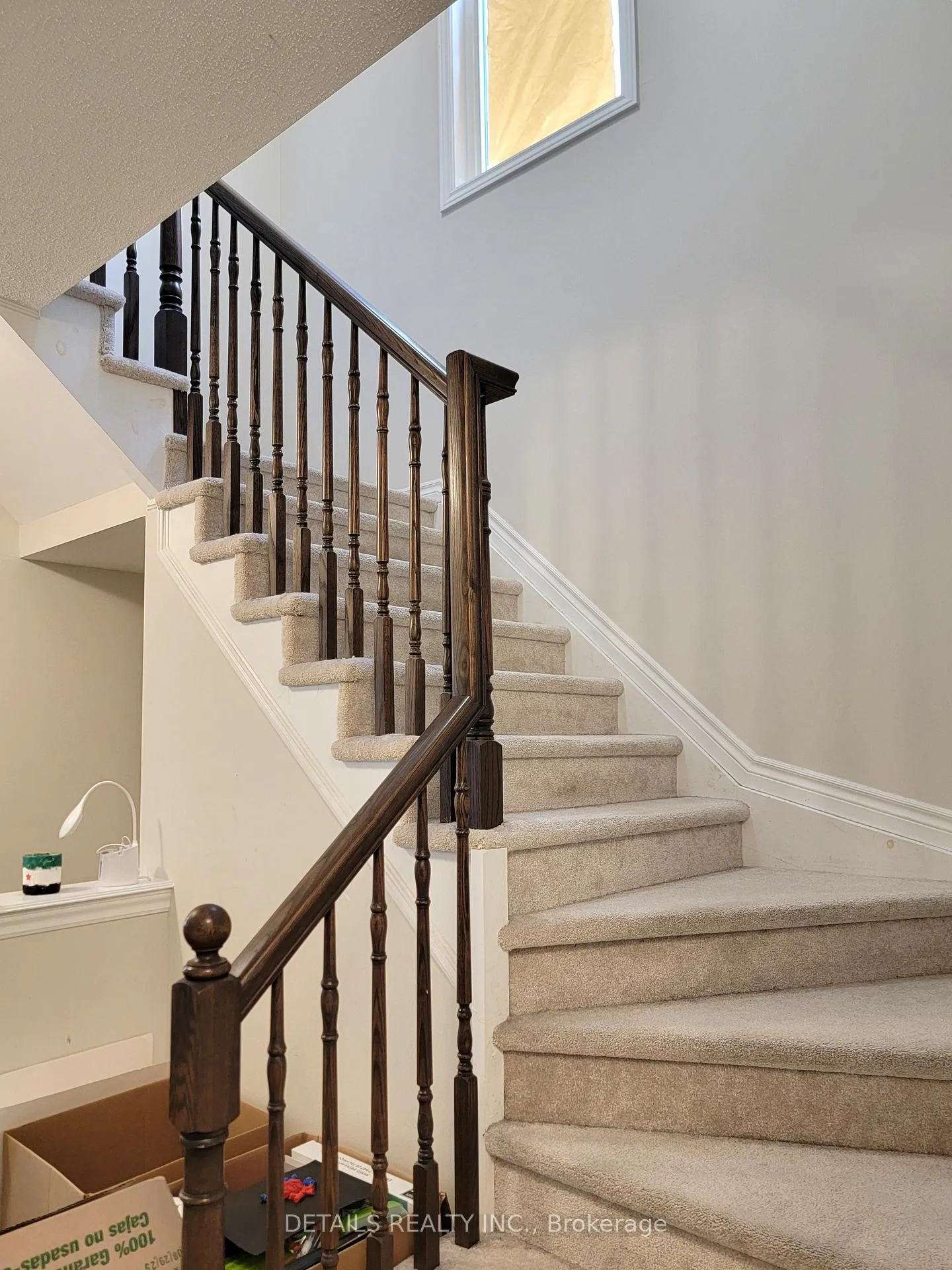 Photo 9 of 180 Cranesbill Road, Ottawa, Kanata - Emerald Meadows/Trailwest — HOMEH