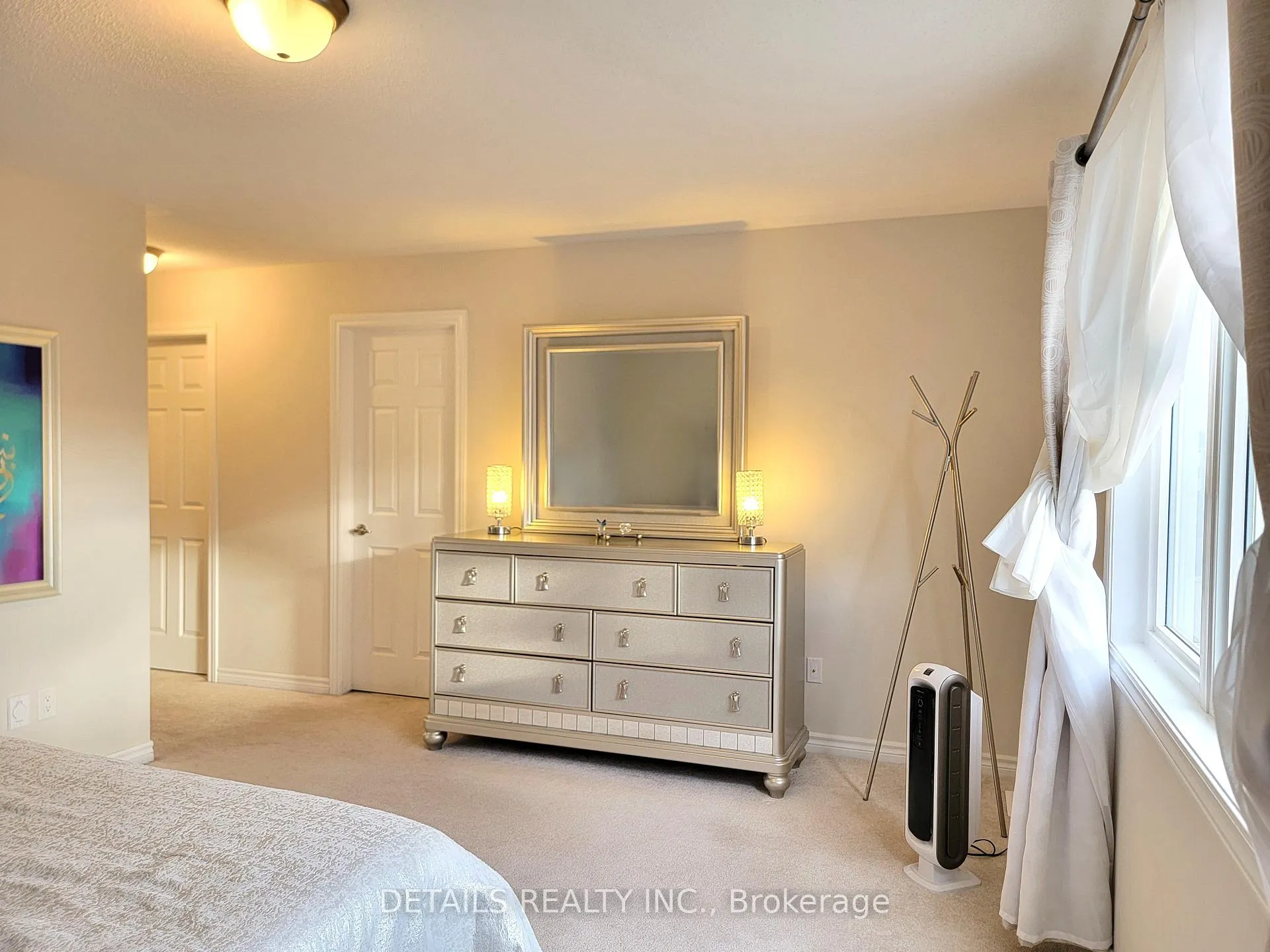 Photo 11 of 180 Cranesbill Road, Ottawa, Kanata - Emerald Meadows/Trailwest — HOMEH